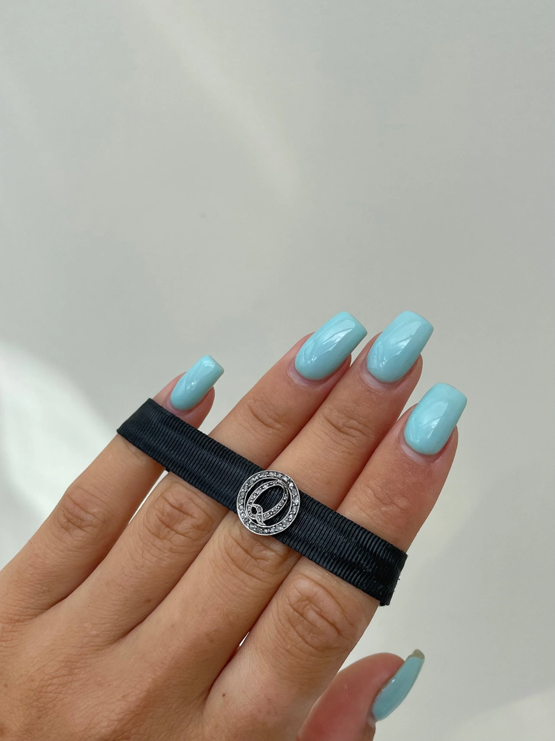 DEB32BE0-6156-4458-BE4A-8019B5BE951D