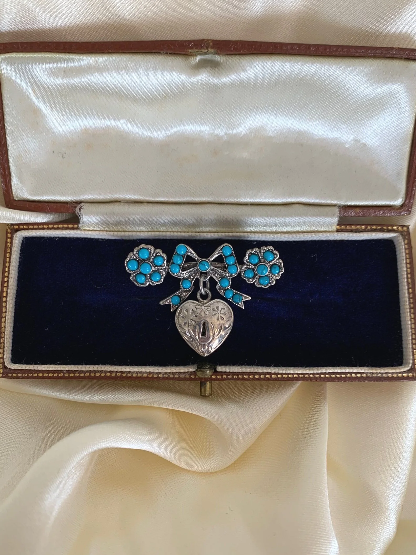 42A97948-AA65-43F1-8017-F75129CDACED