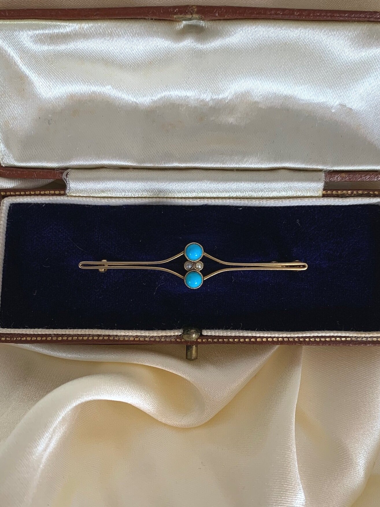 2057E9F0-4C00-4634-9570-14C40E1D888C