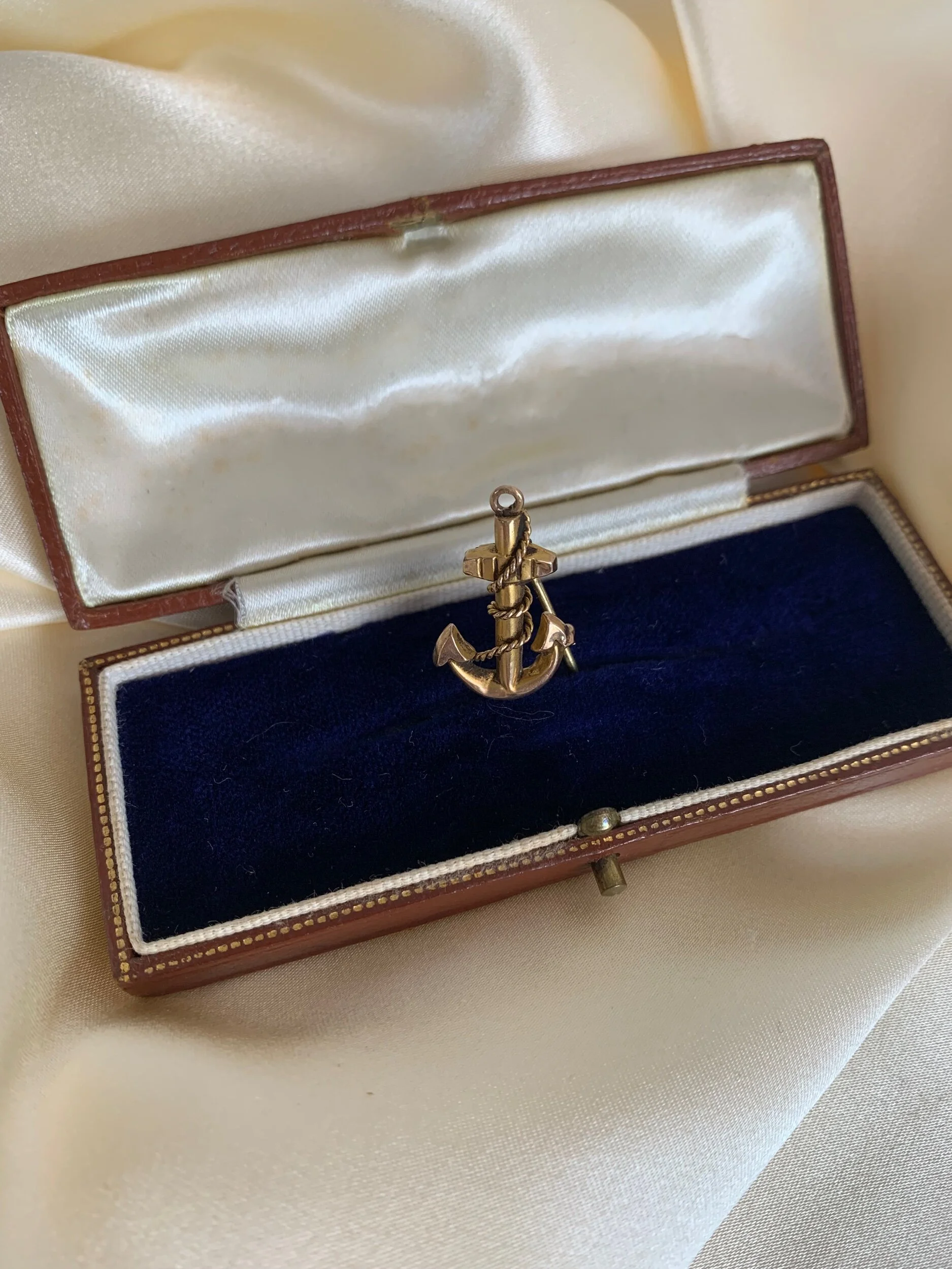 D49ACD2E-D092-42C6-86B2-4879291AFC8B