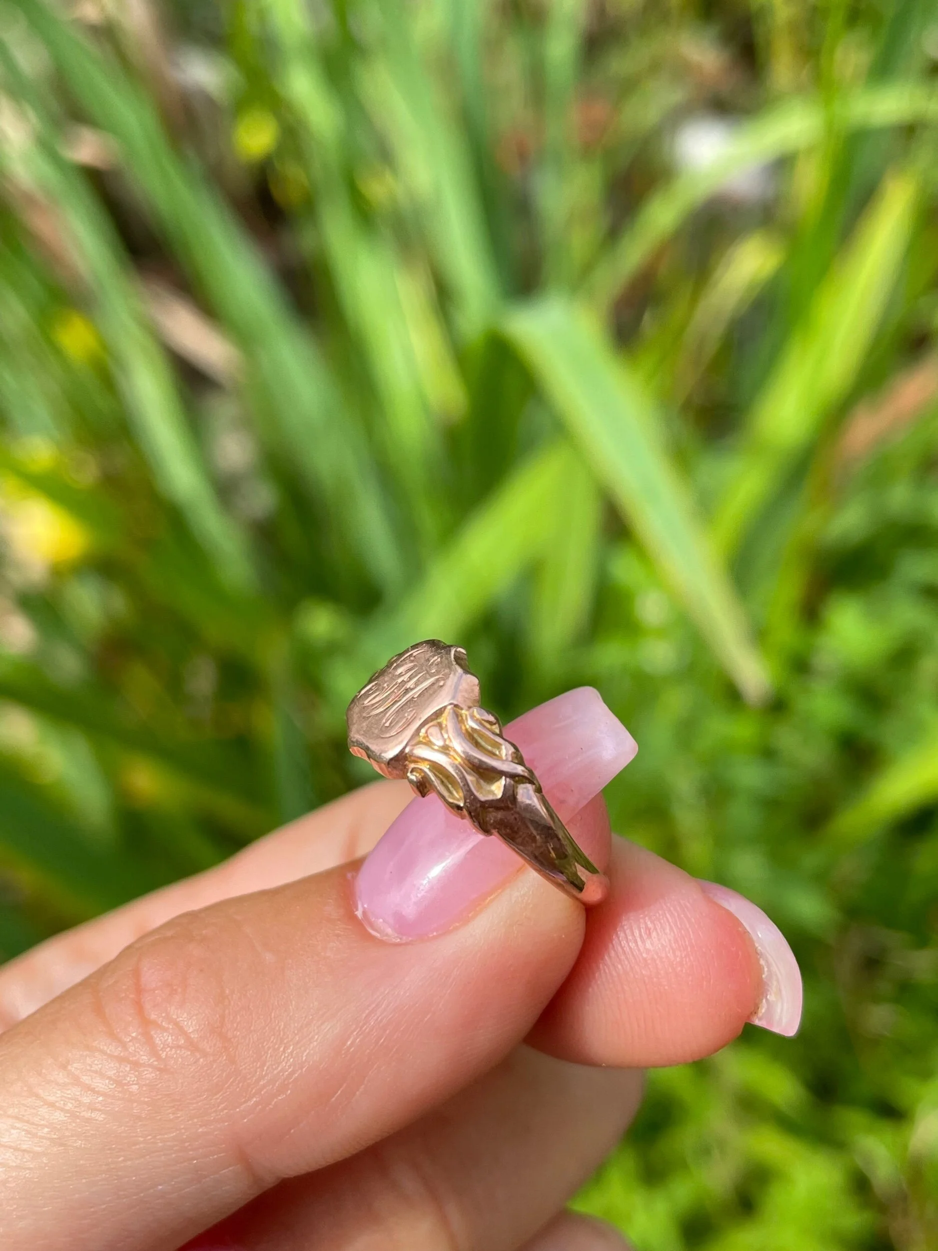 B95539C8-E105-449D-A111-C457D400BDBD