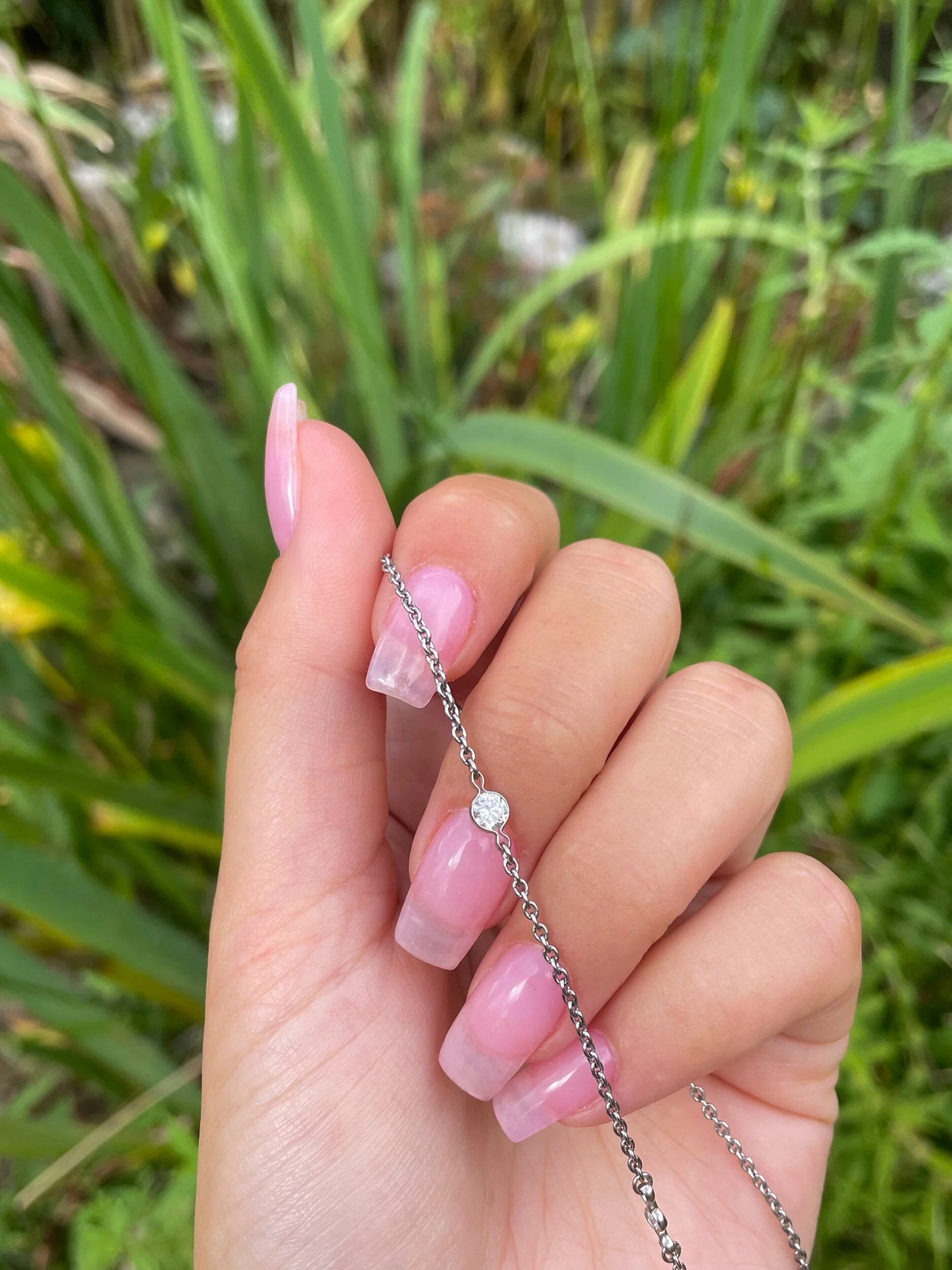 27651A5C-A7AE-4B8B-B04F-062673687A98