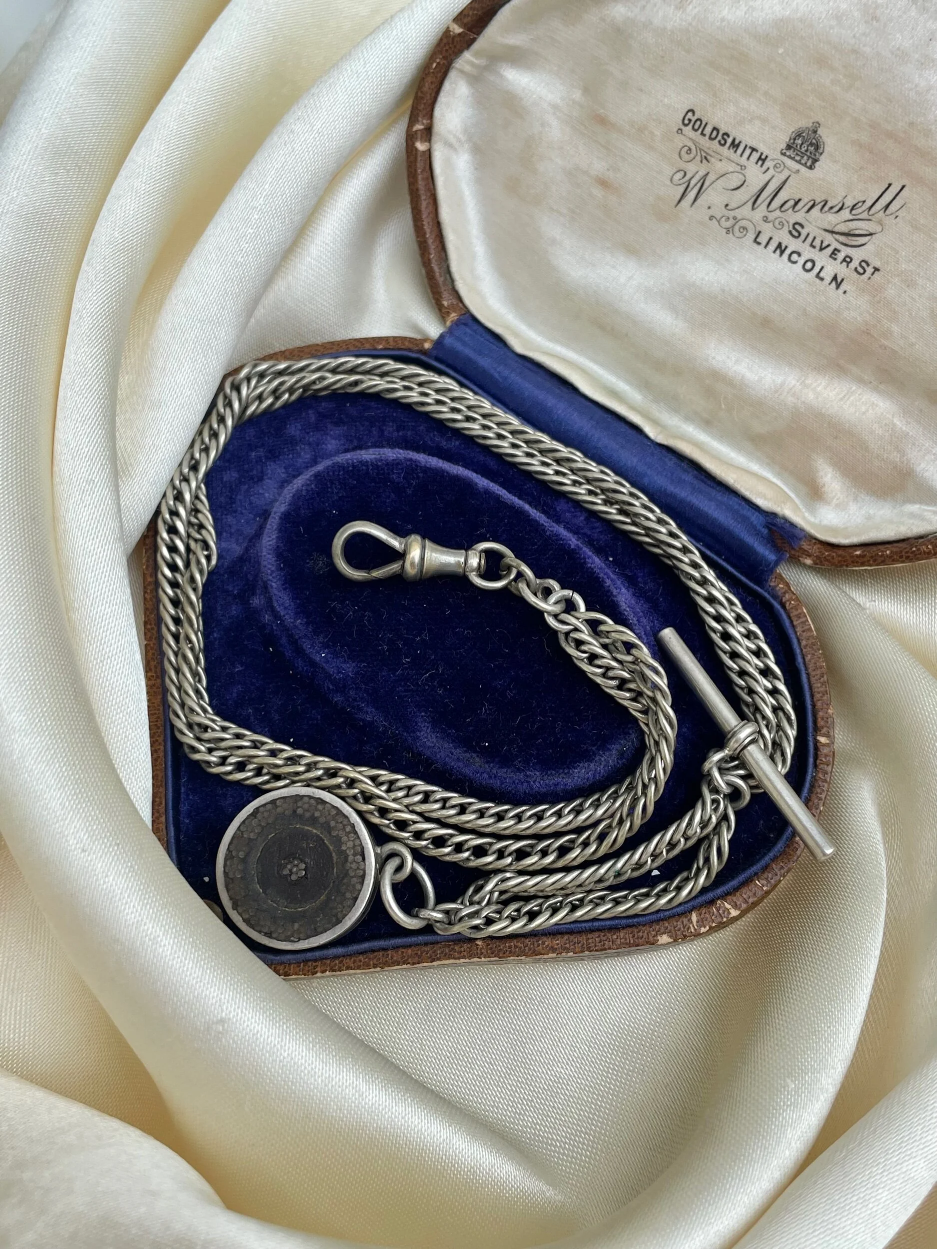 8ED61E9F-20D6-4FD8-AA5A-A5921E6A4964