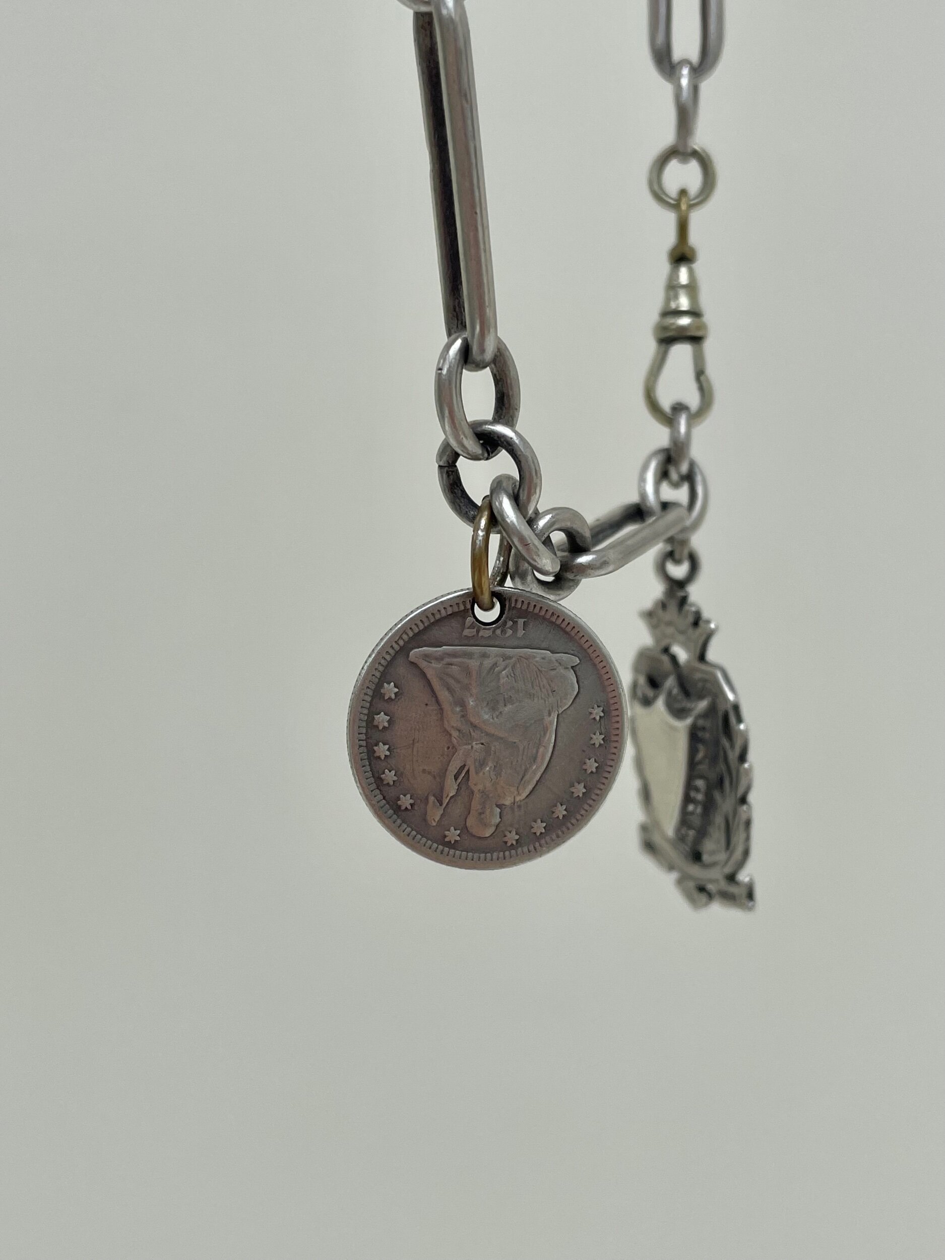 99B7F4AA-BEC5-4C2C-81AA-7579129FE184