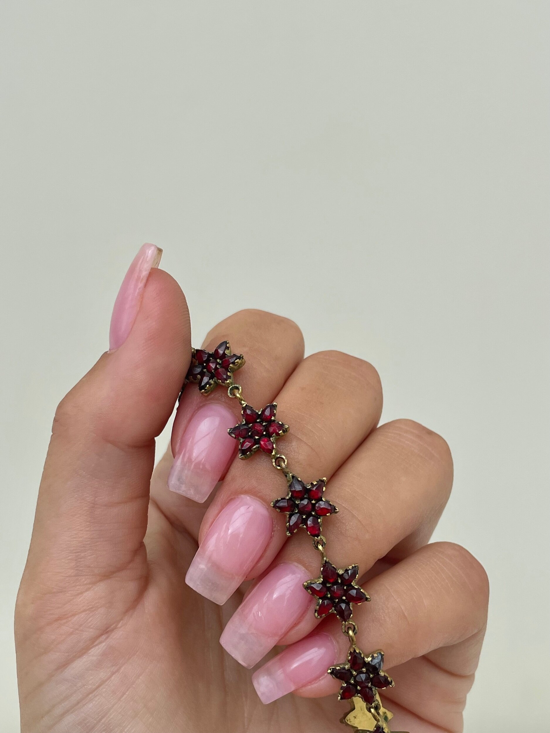 7112D6E4-95EC-42C5-8D49-68A10704E1DA