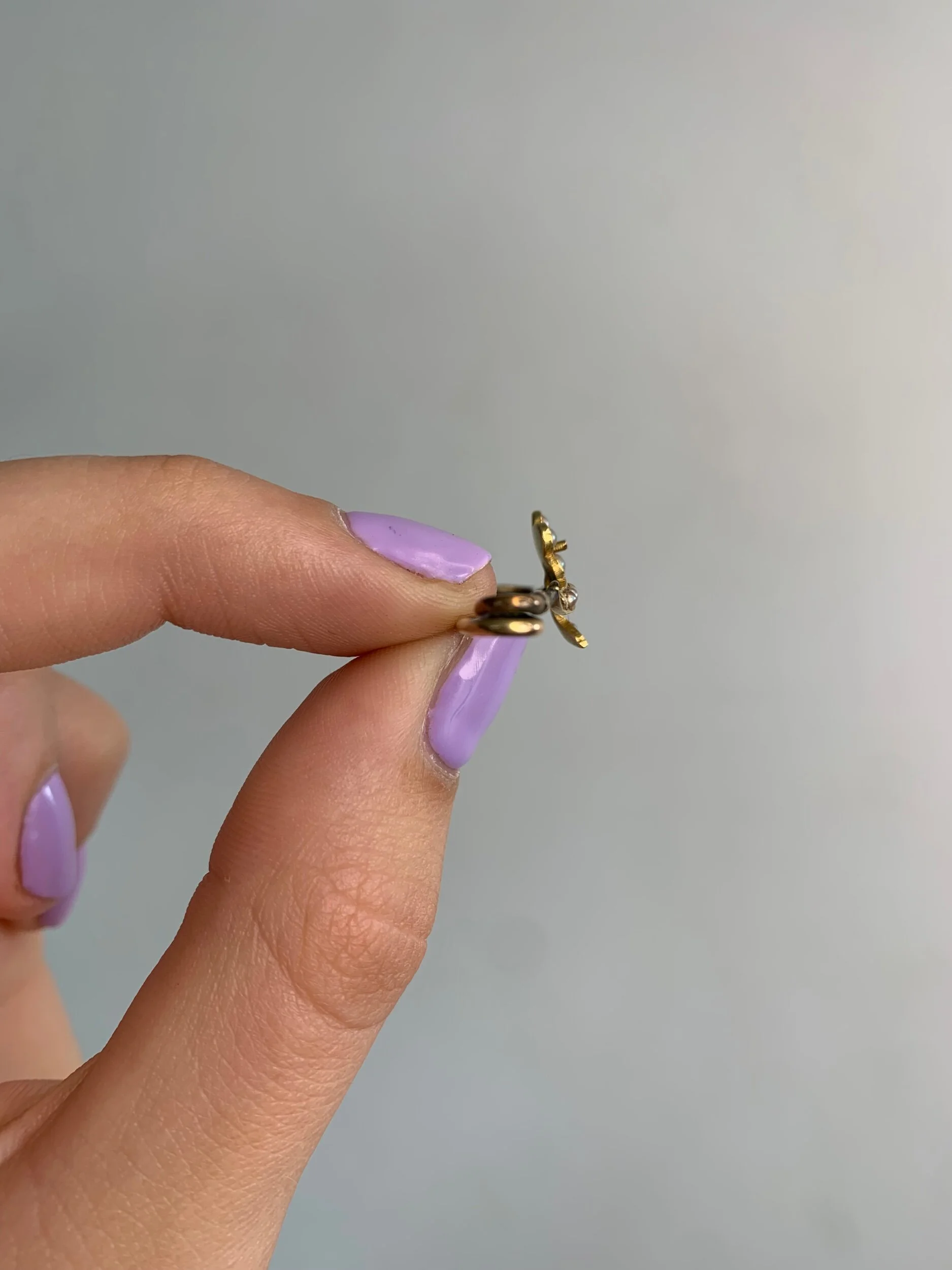 B3E8385C-C3B8-423B-86B2-8AA4CA48B2D2