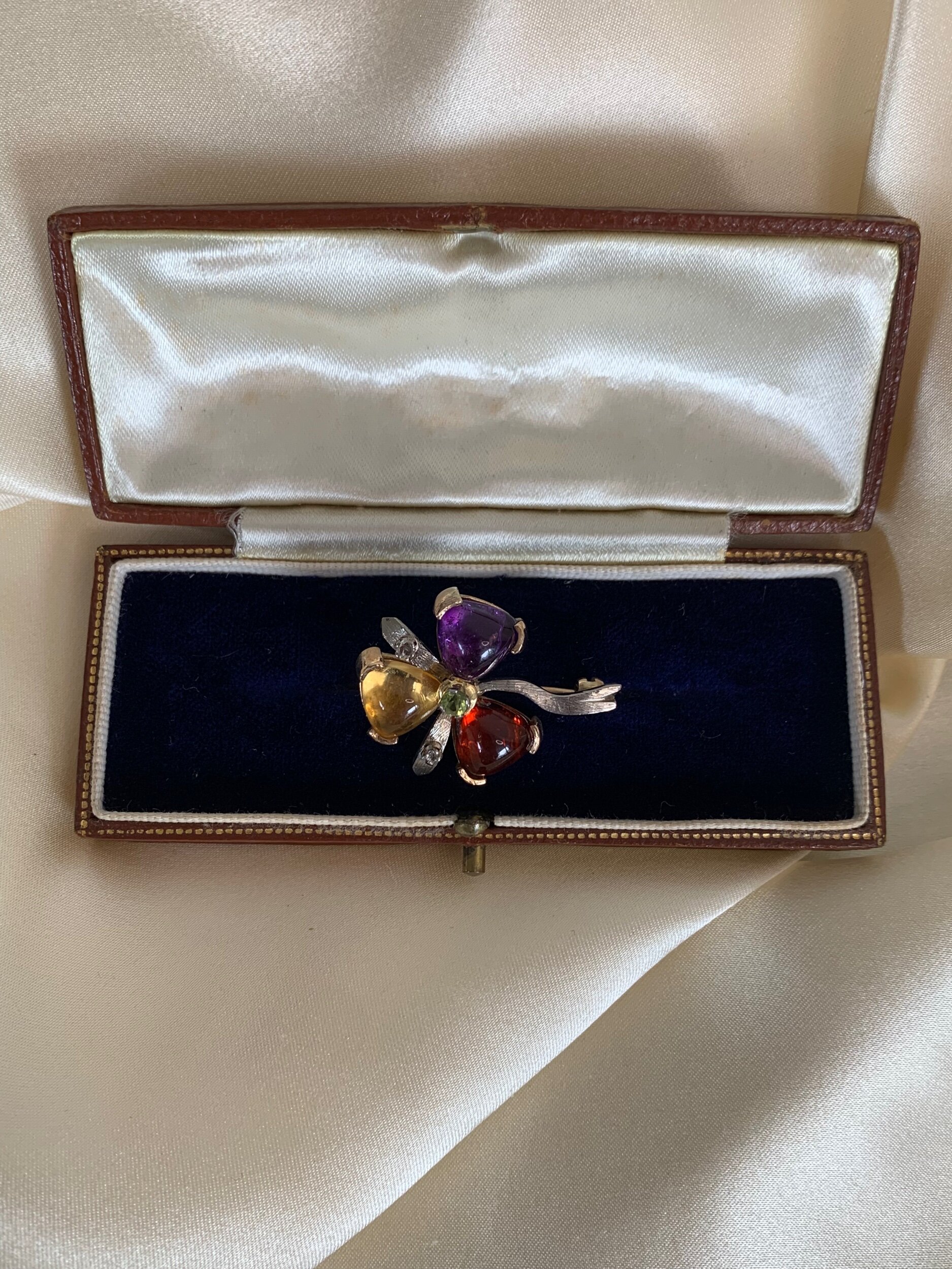 0DB043FE-0ABC-406A-9086-2FCF1FEB8E31