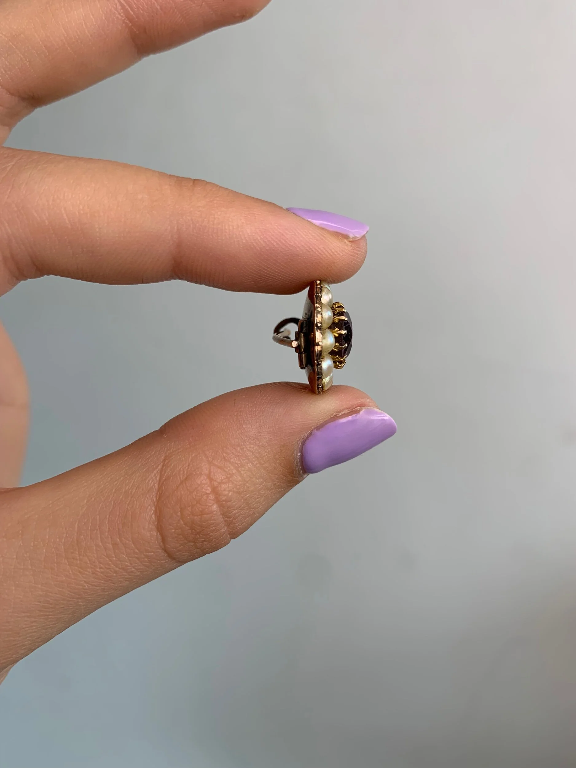 88225E3B-EA64-4233-9BA0-6F917767B13A