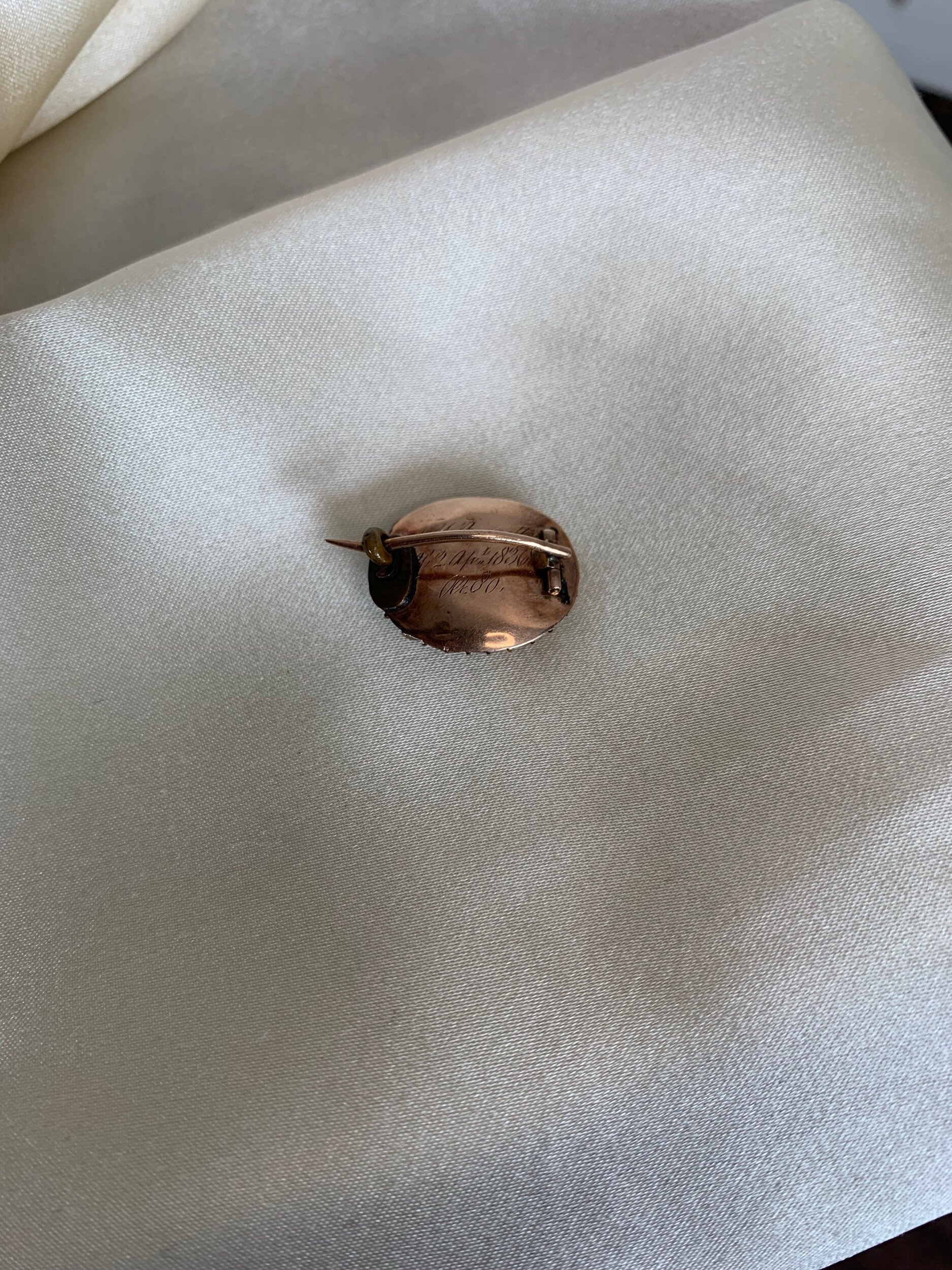 84EE6EBE-3791-45BC-87AE-A5599FA1ACB3