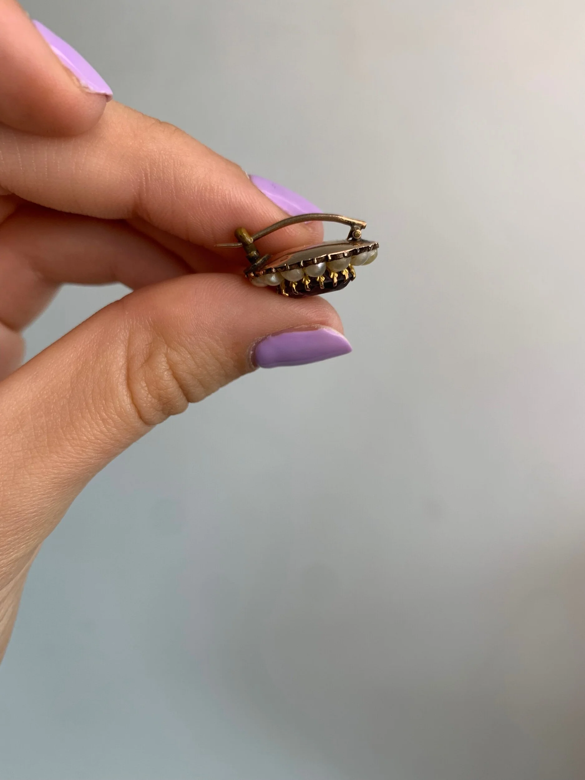 4CDEBC04-AC29-4C3D-9F3C-8FC62BD5592C