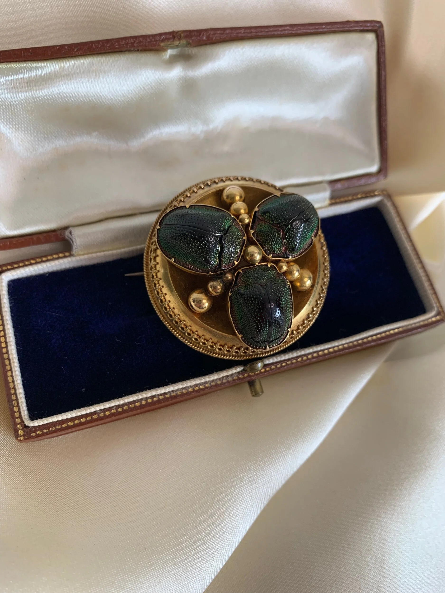 DC56CC8B-87D8-4A38-B3B3-C4D741B5621B