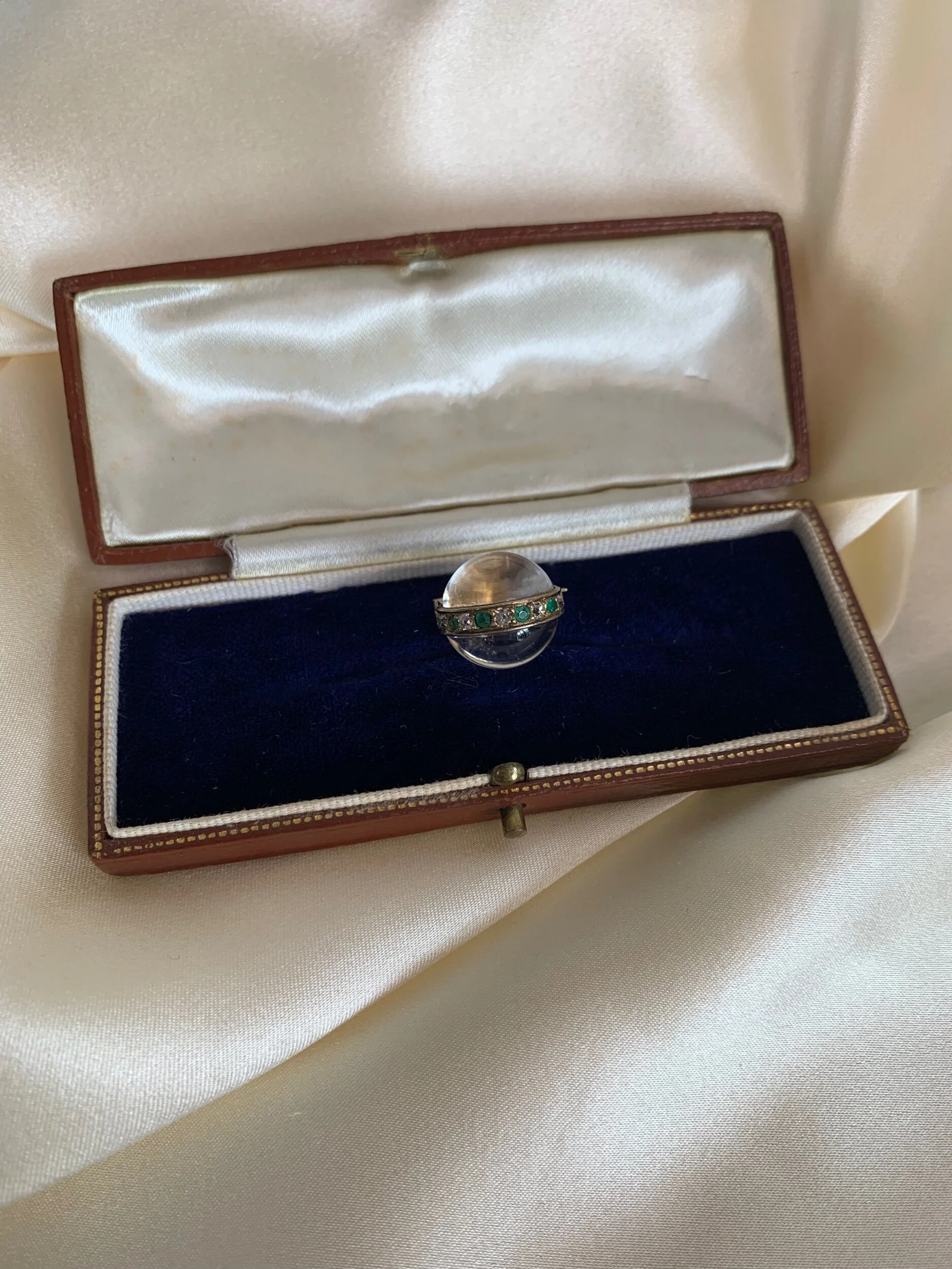 8BB6FB84-6F0A-4F36-A119-6B36B86911FE