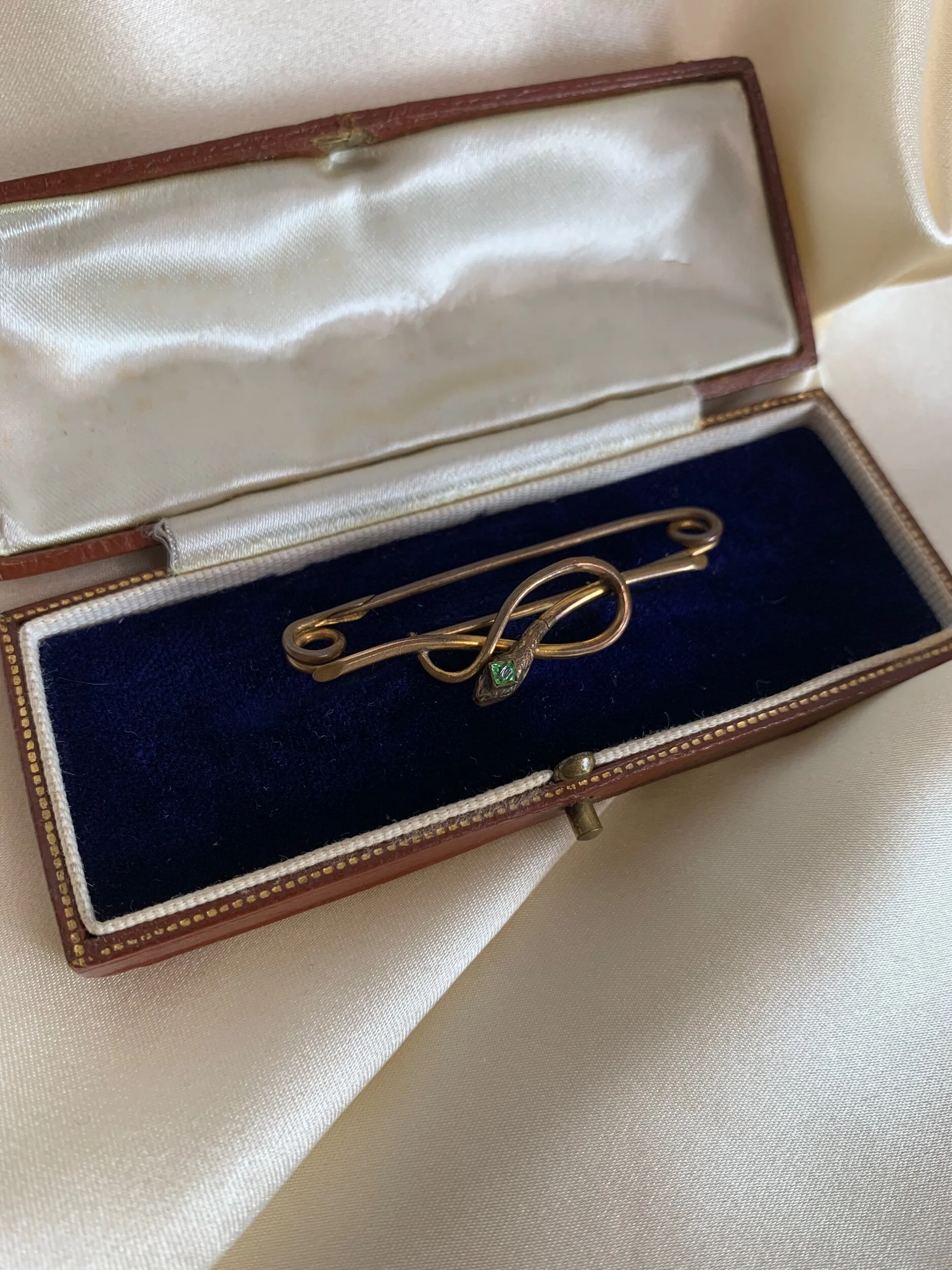 E2B5E364-ED08-4258-A281-8D08E227158D