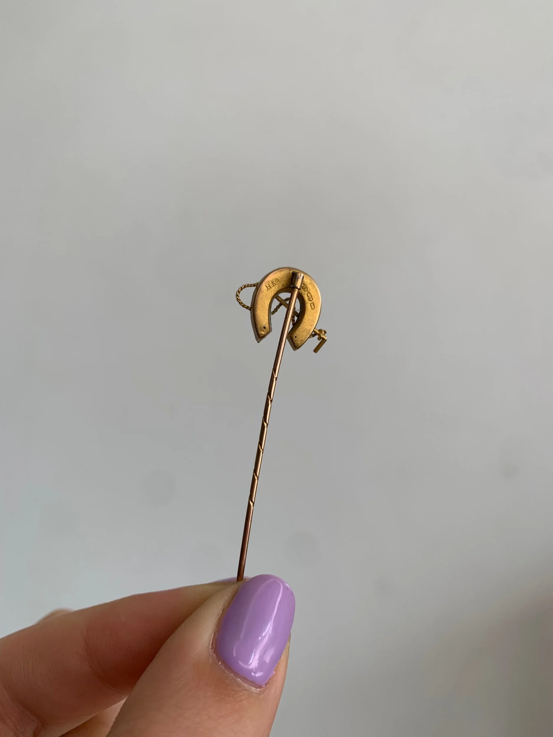 C5EC235D-A90D-4AF5-8C15-522BD1BF4659