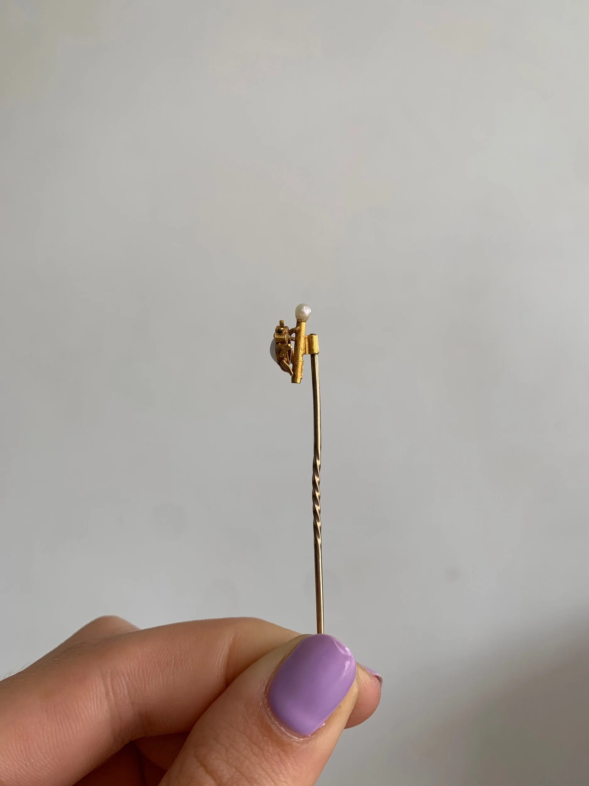 C2A77626-F2A8-42F6-87DA-D44B39D383B6