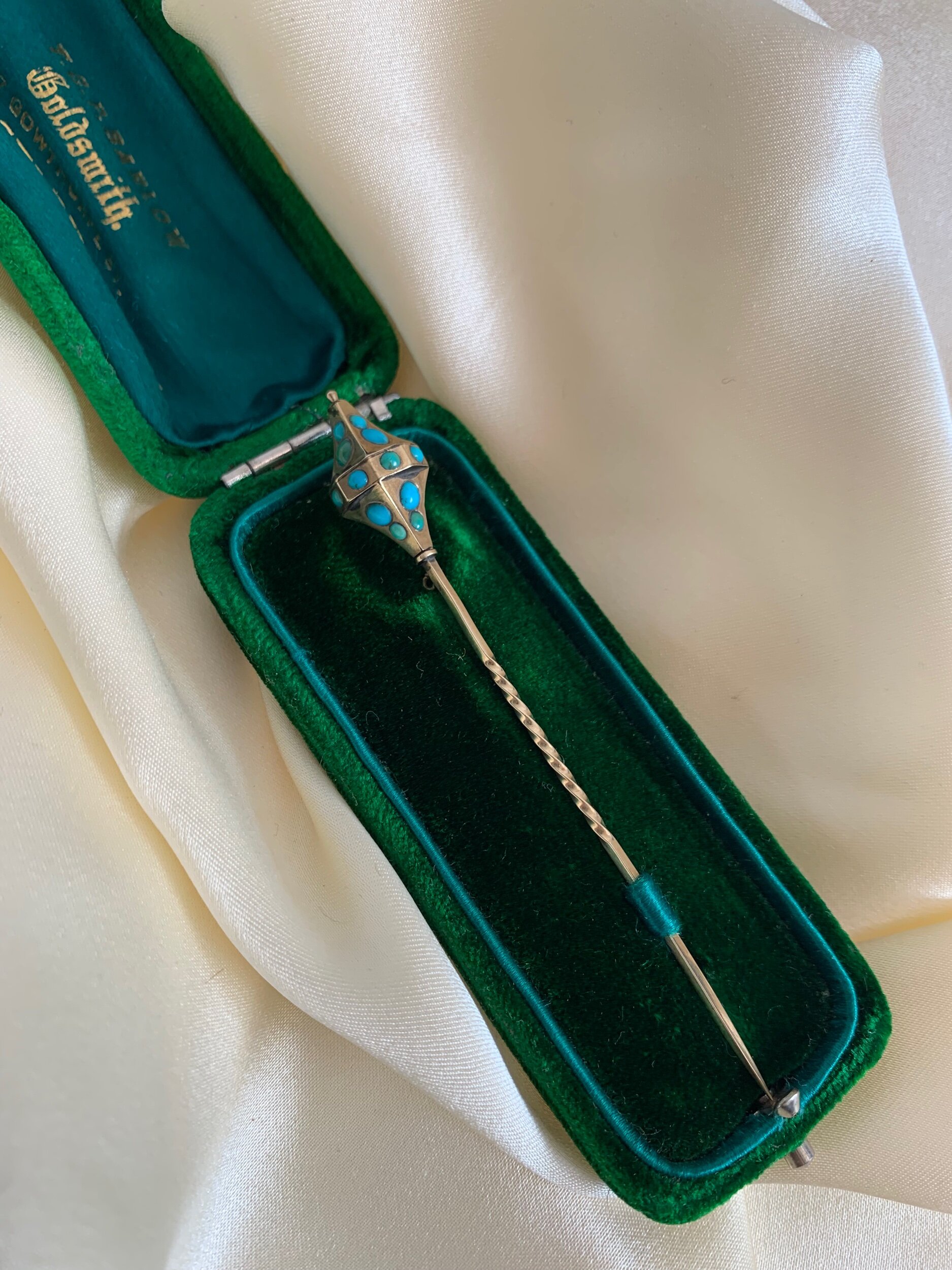 2B0B2043-D052-4D61-A34B-5DFD987BDEA6