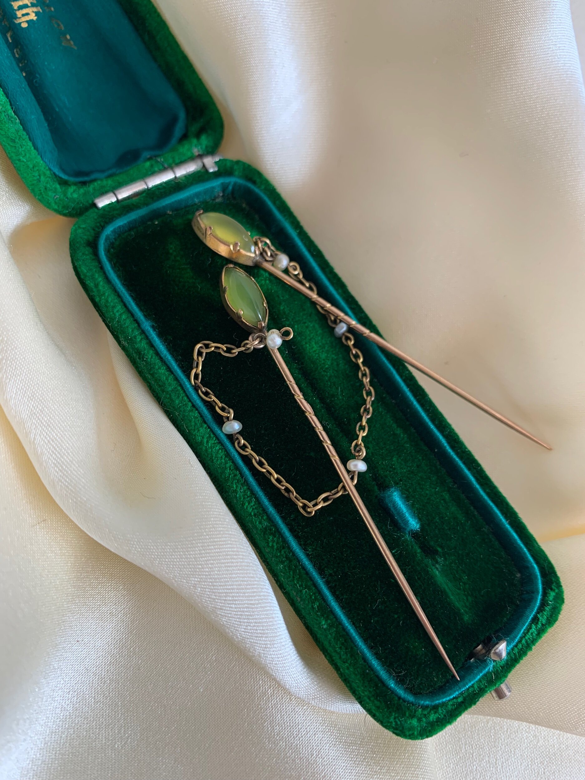 7C00F7FD-6781-4A51-B612-78C08C23685C