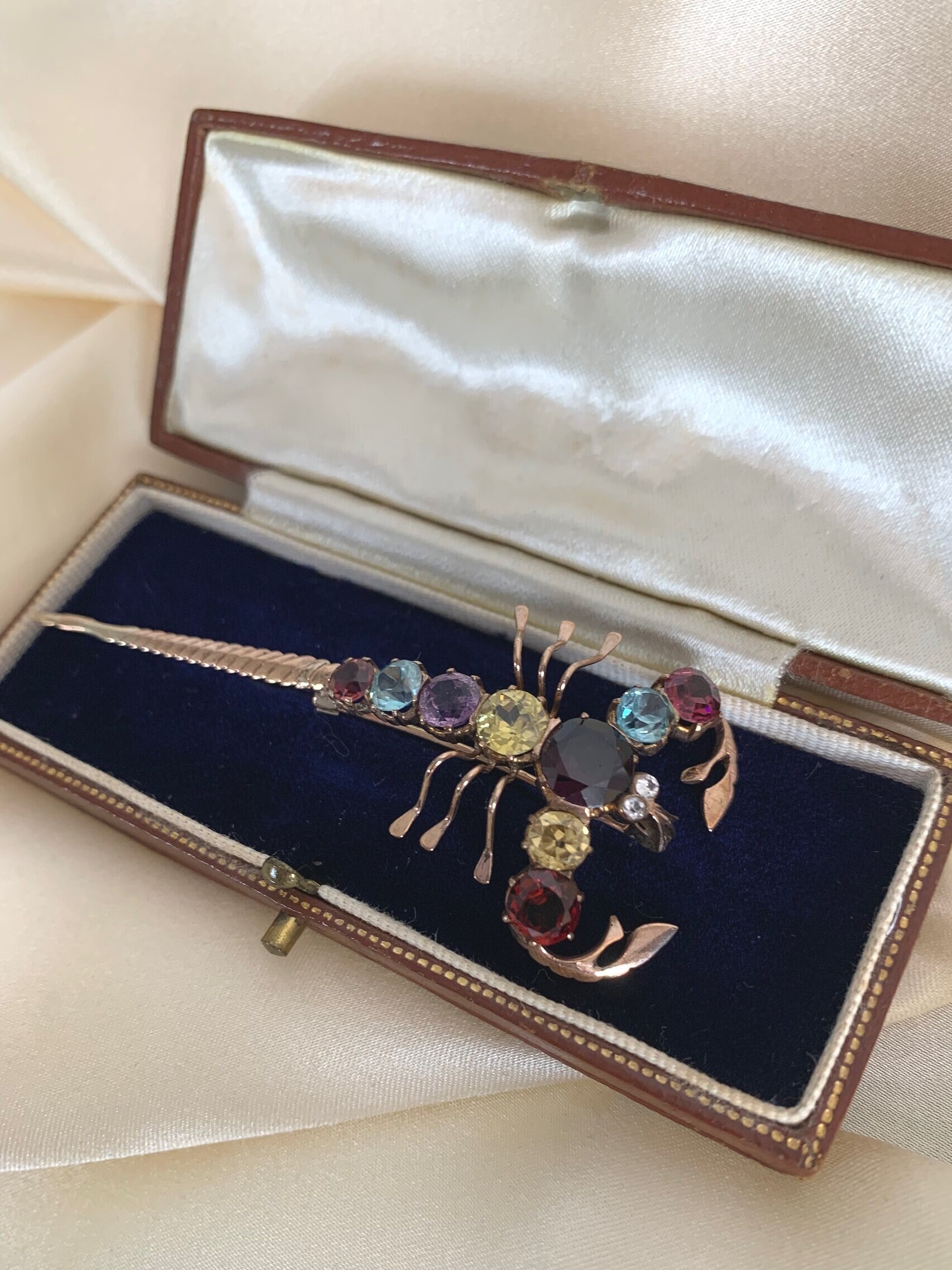 EBF0992A-93F7-4874-A396-8759F9E3B2CD