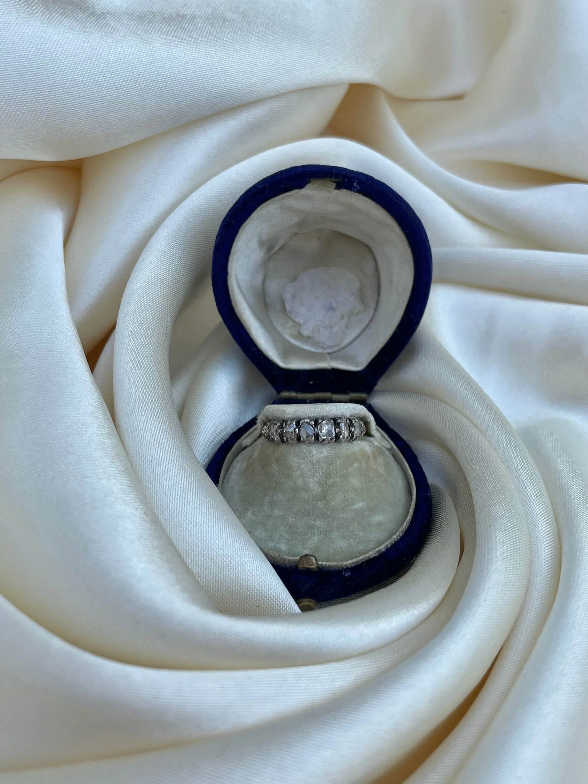 BEBA7C6A-F172-46D4-BE01-14E80A6C888E