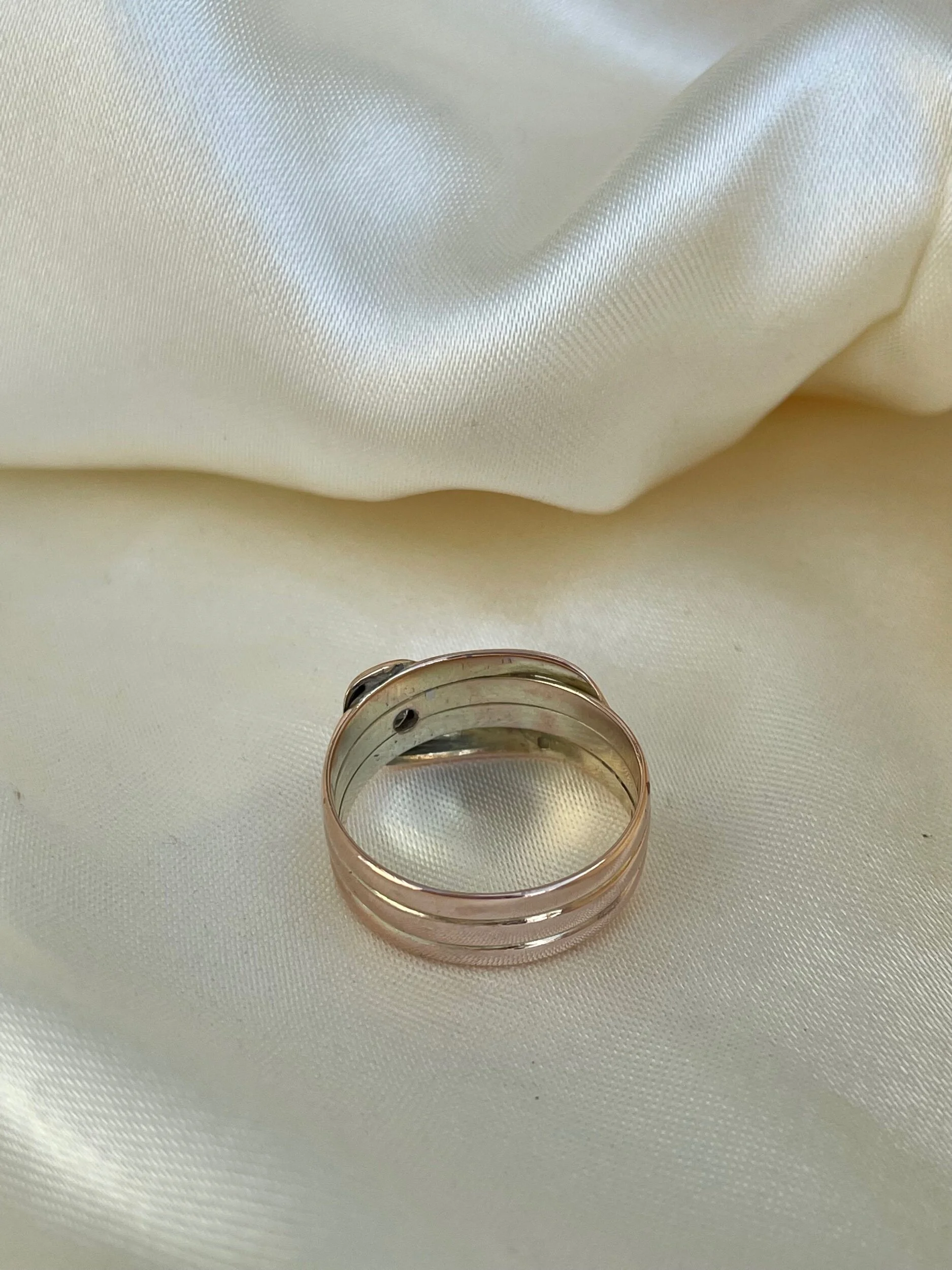 AA7F10AE-671A-4A77-9AA6-BB21B501CF05