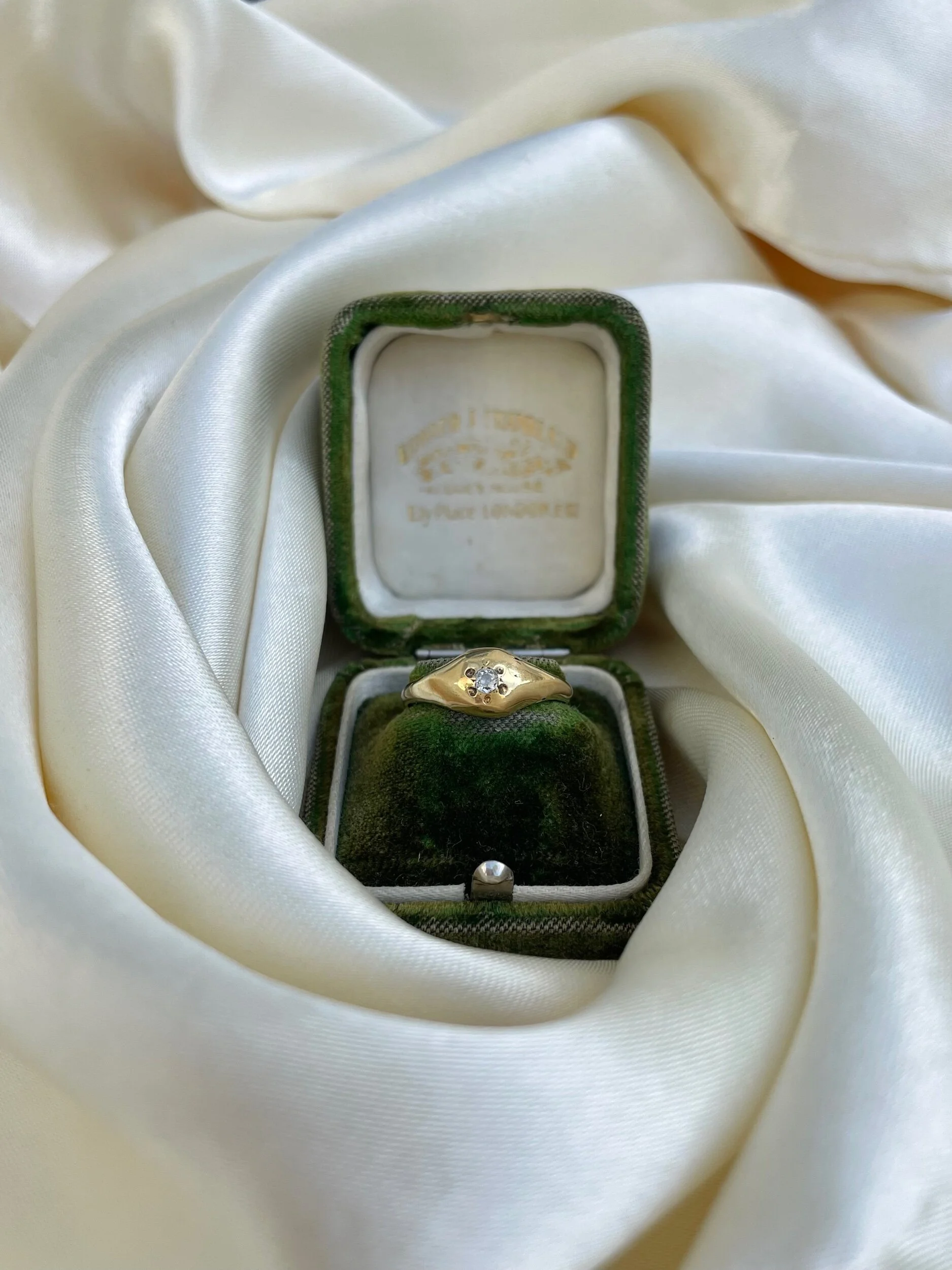 DF264293-42CA-467B-9079-E0CCFBDB2713