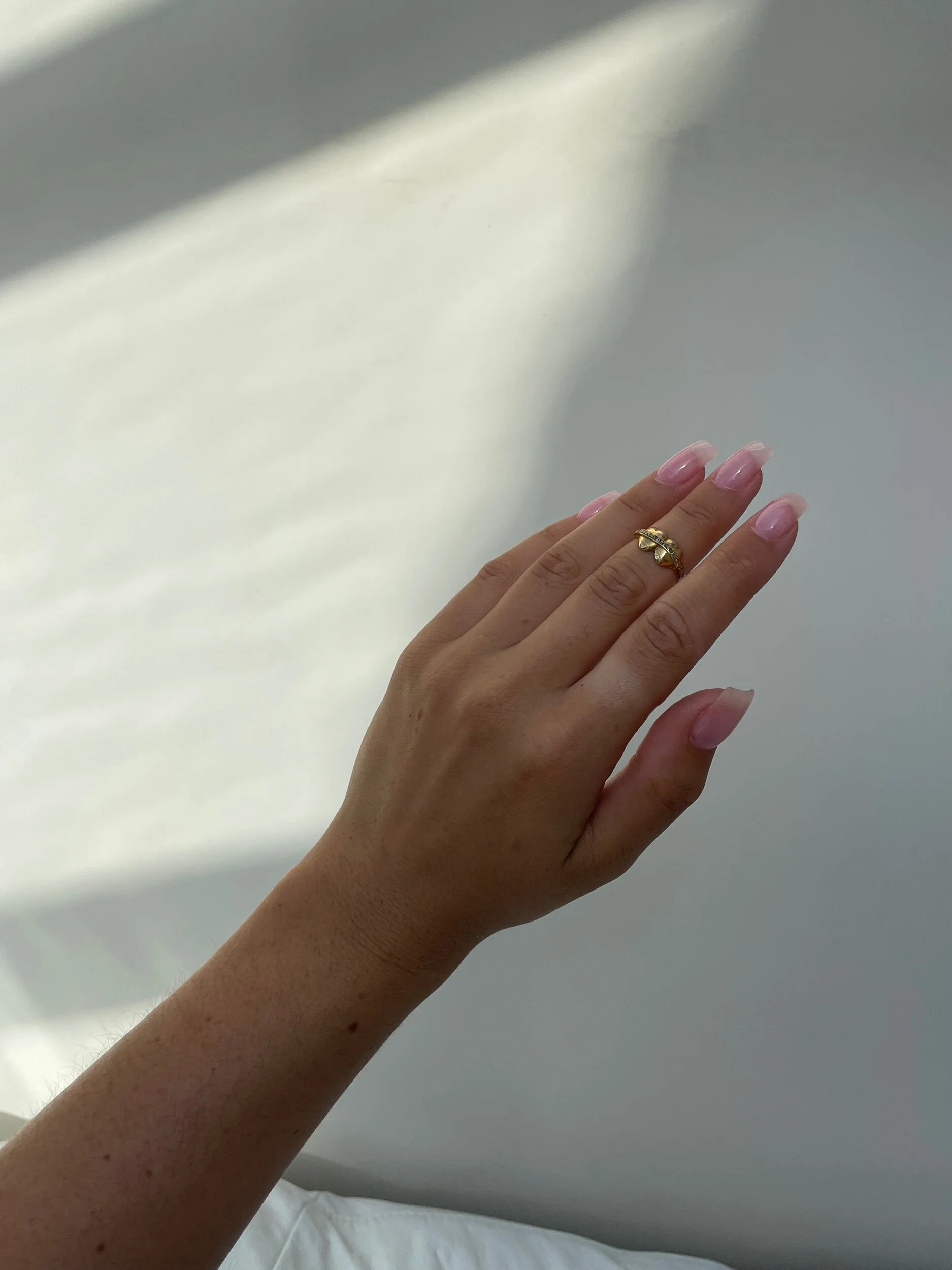 48387E5D-66DD-47FB-89D6-E7A7A172237E