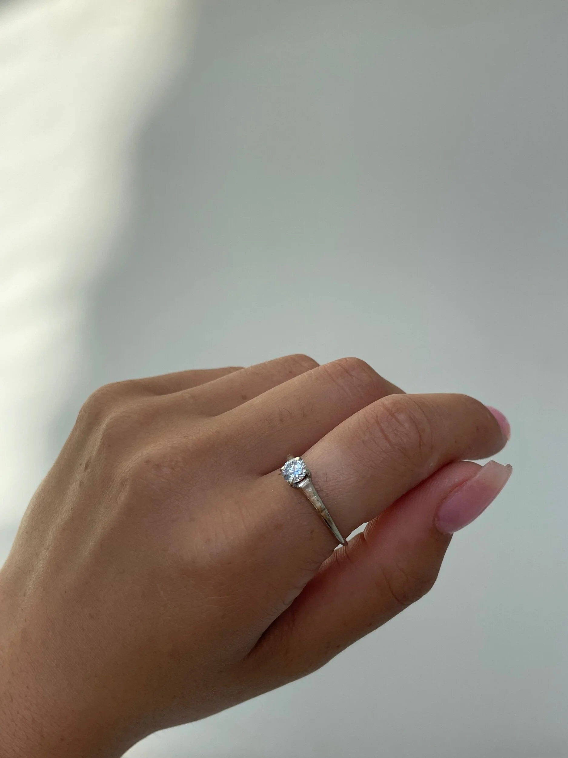 7EDCBDDD-87A0-4CE5-ACE8-5F1B372500E3