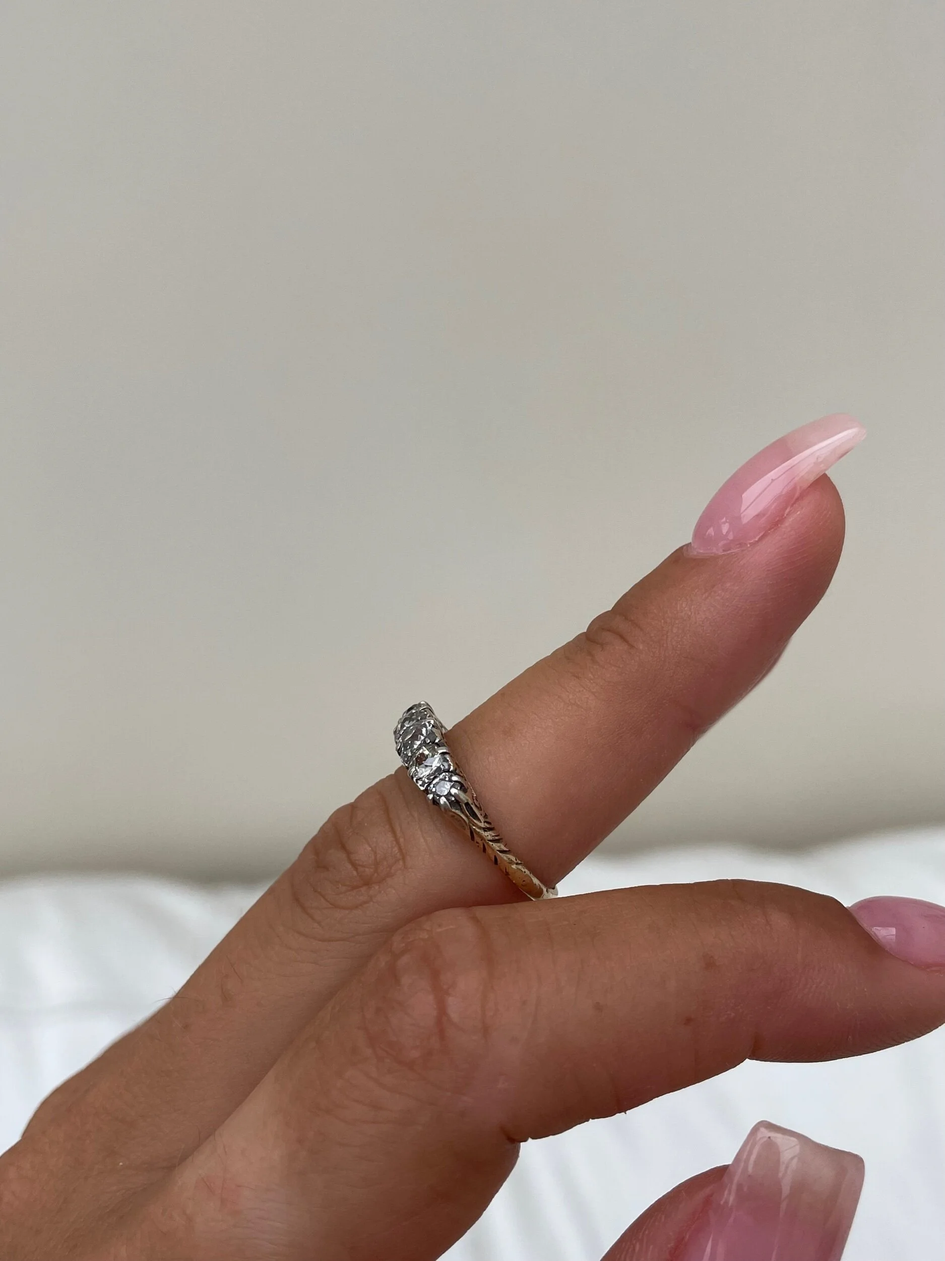 CF59F16D-3A37-4CCA-922E-F85B4965FBB2