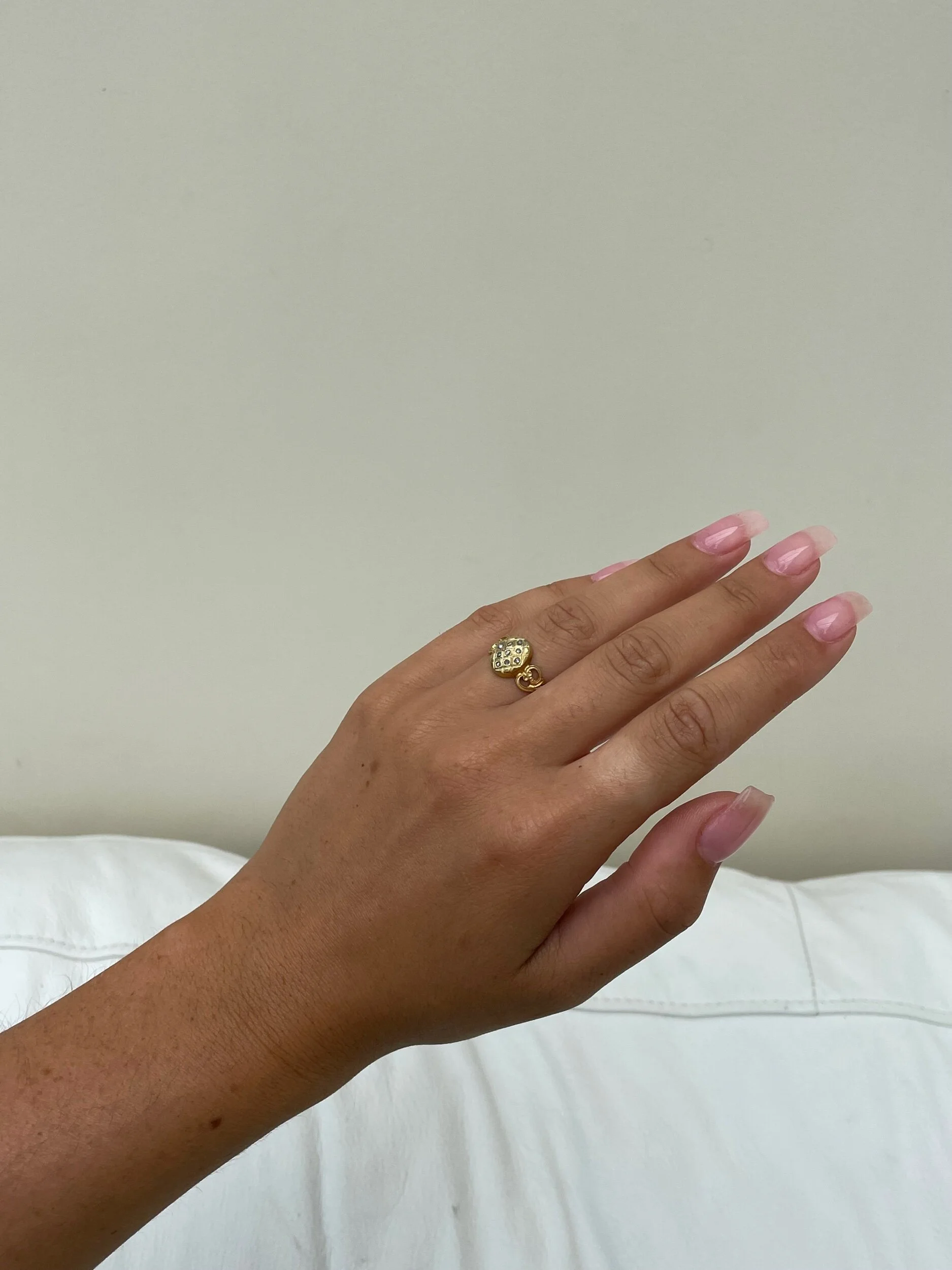 897F7F82-DEED-492C-A66C-E02E1A1F49A4