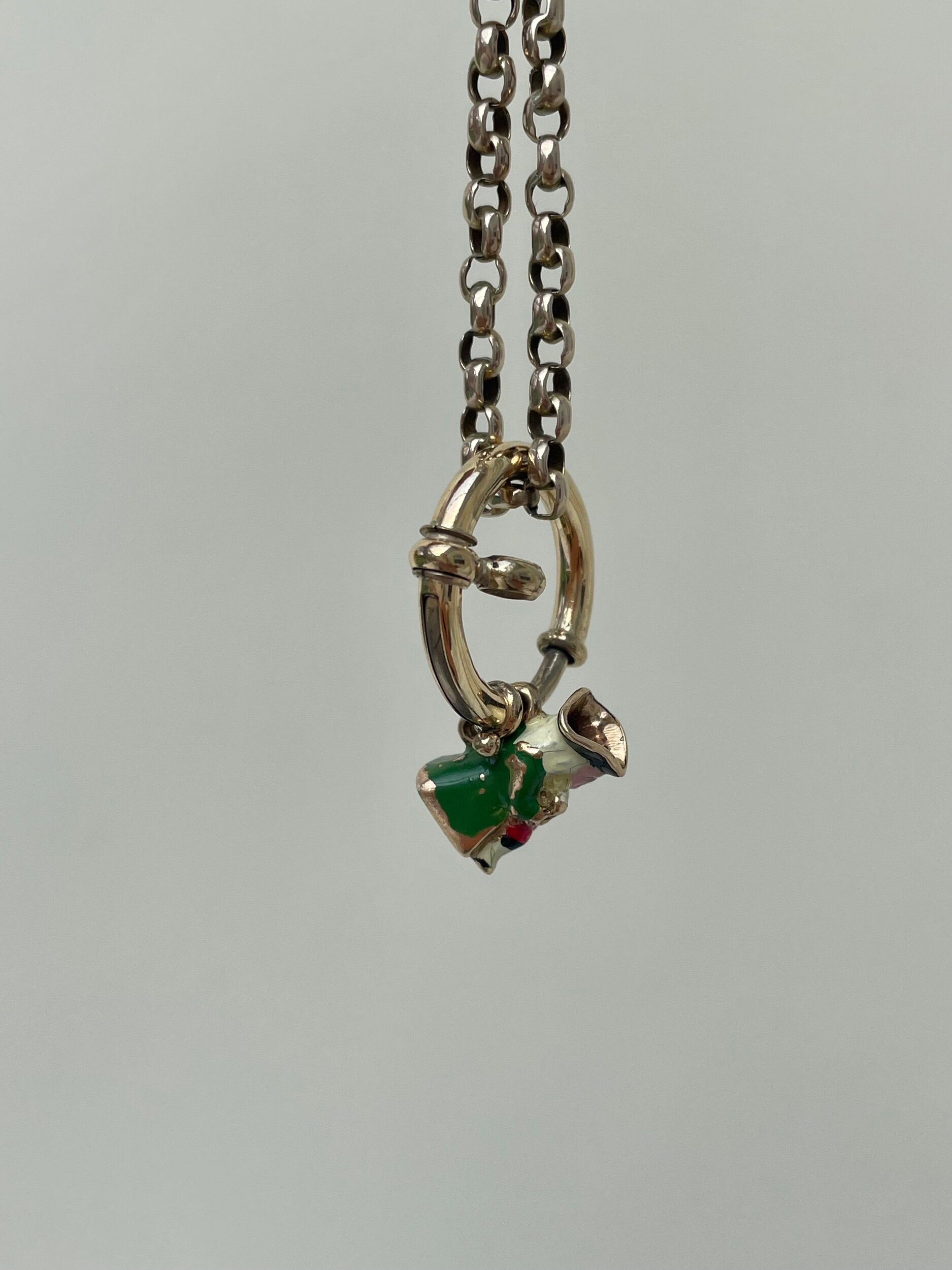 9C4080F4-F255-4956-AB75-7DDF7D7D901E