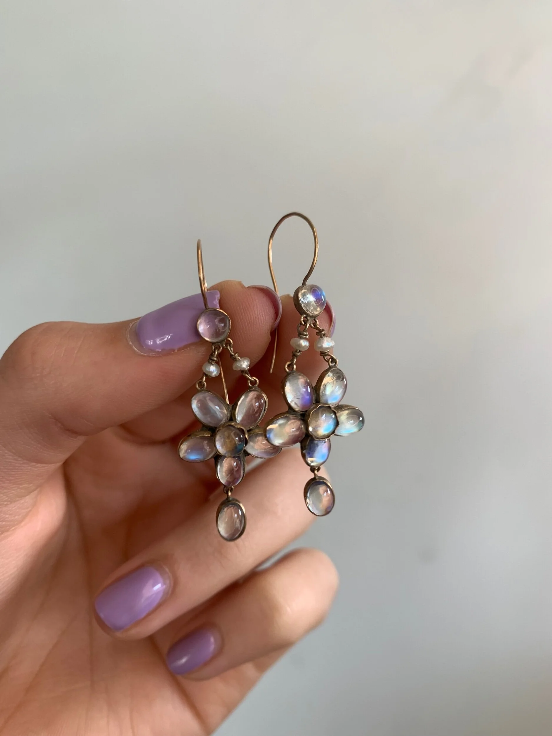 6DB52BBC-8109-4F81-AC07-DF270D674120