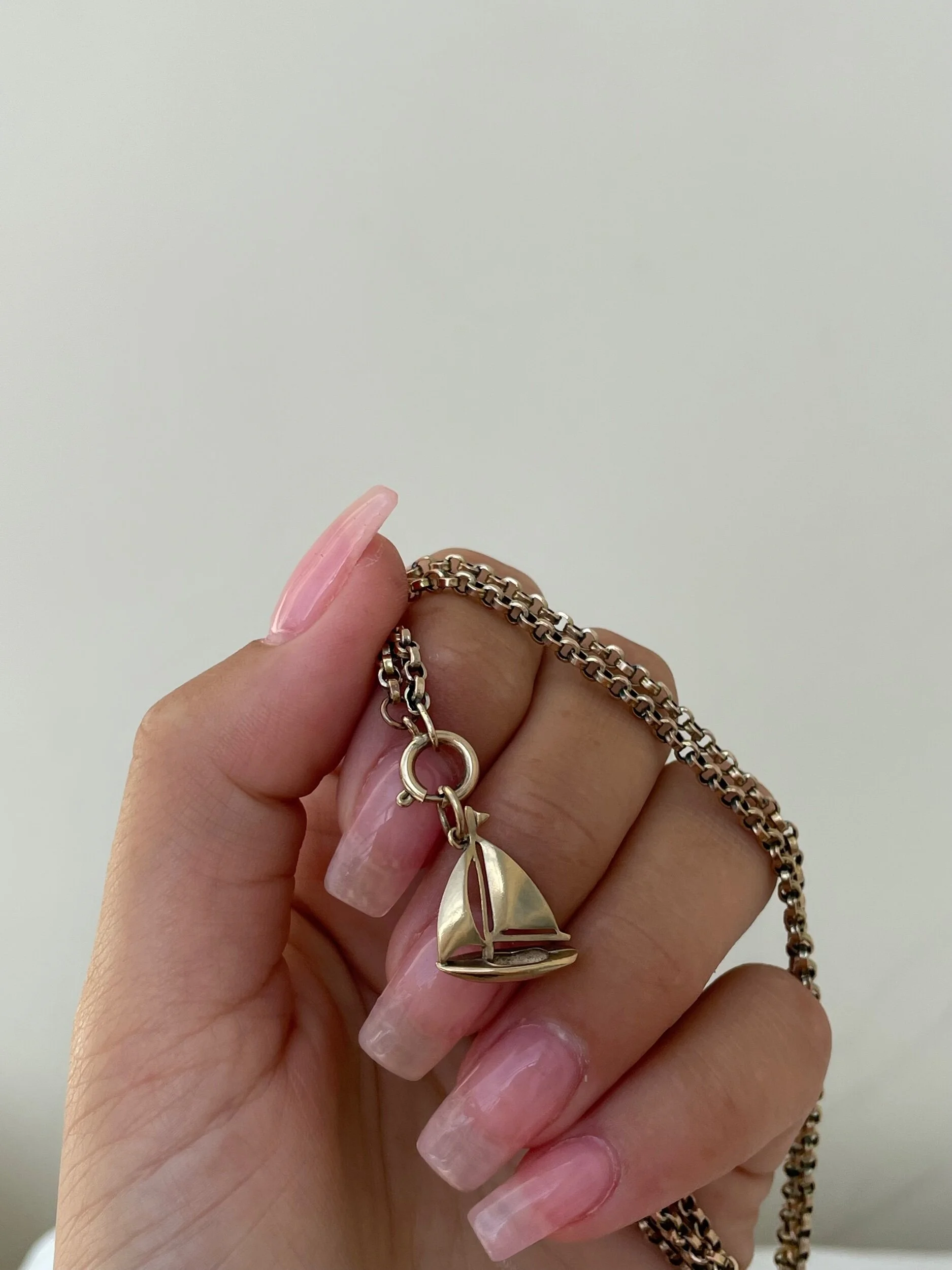 E790D7CB-4982-4348-BC77-29780CE29EB4