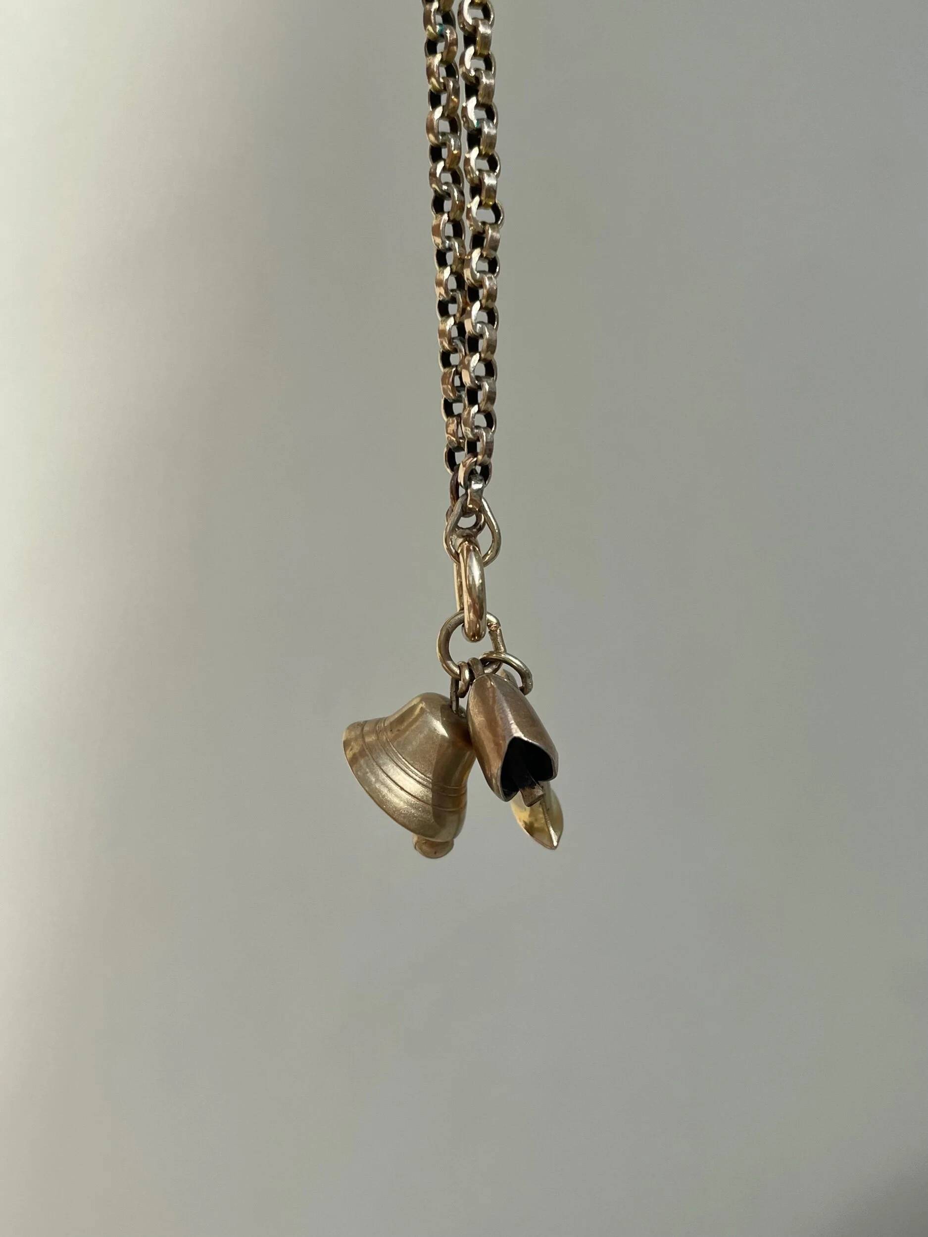 3FA1ACD8-AB11-41AD-9E38-8B27F82A5D5E