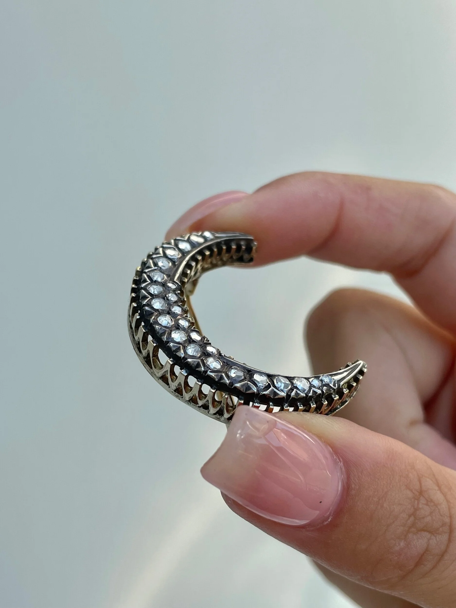 5ED18F88-EF6C-47D5-B4B1-9B18A03F4D72