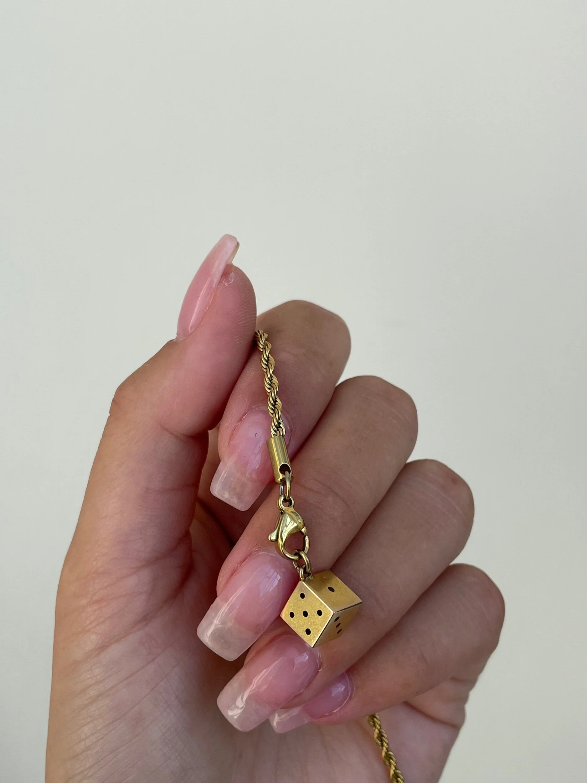 8A0F9D5A-F4DC-4FEF-8BB1-52DB459EEF66