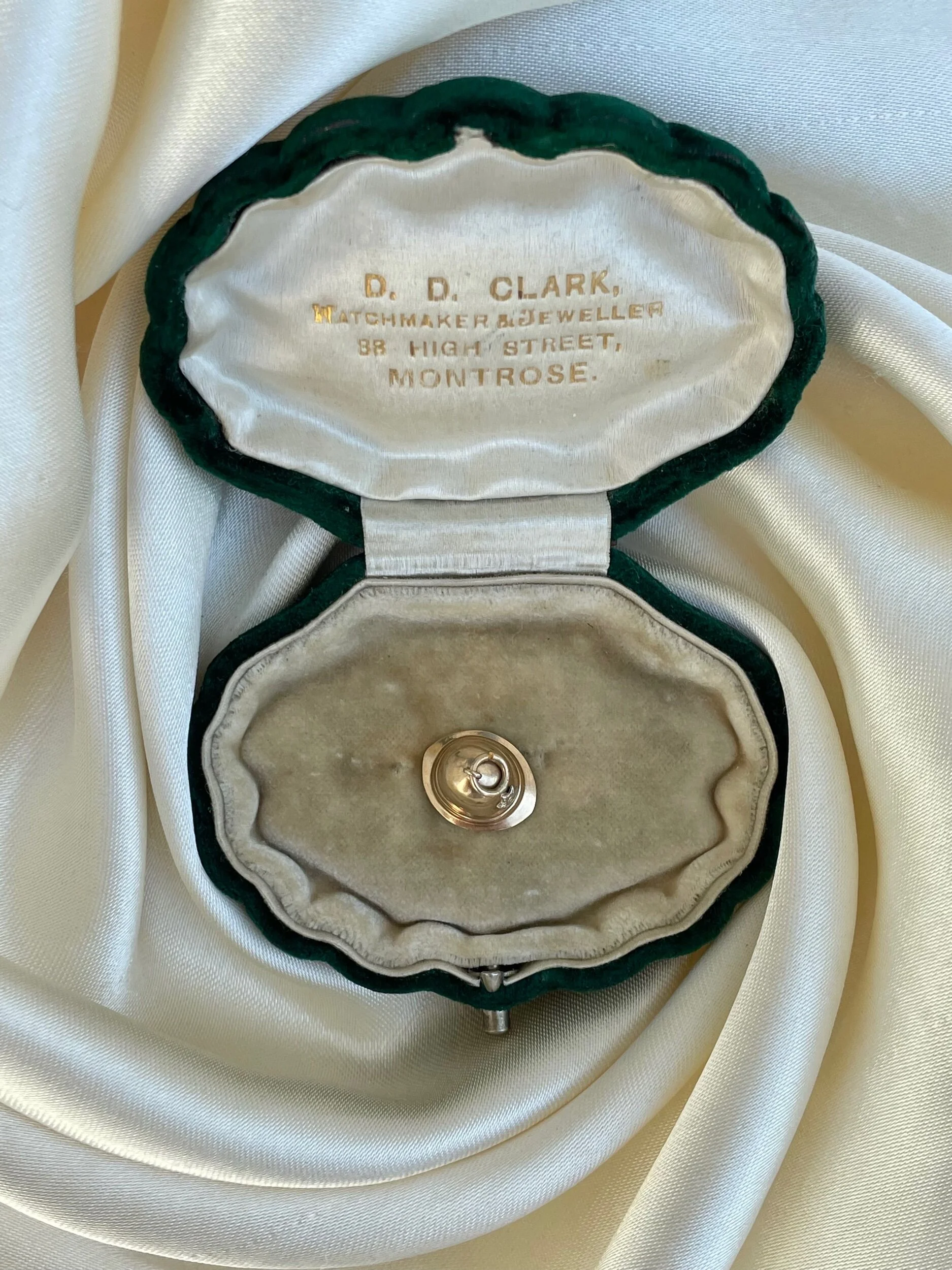 859296FC-93FD-4741-AF2F-D9EA35731FE9