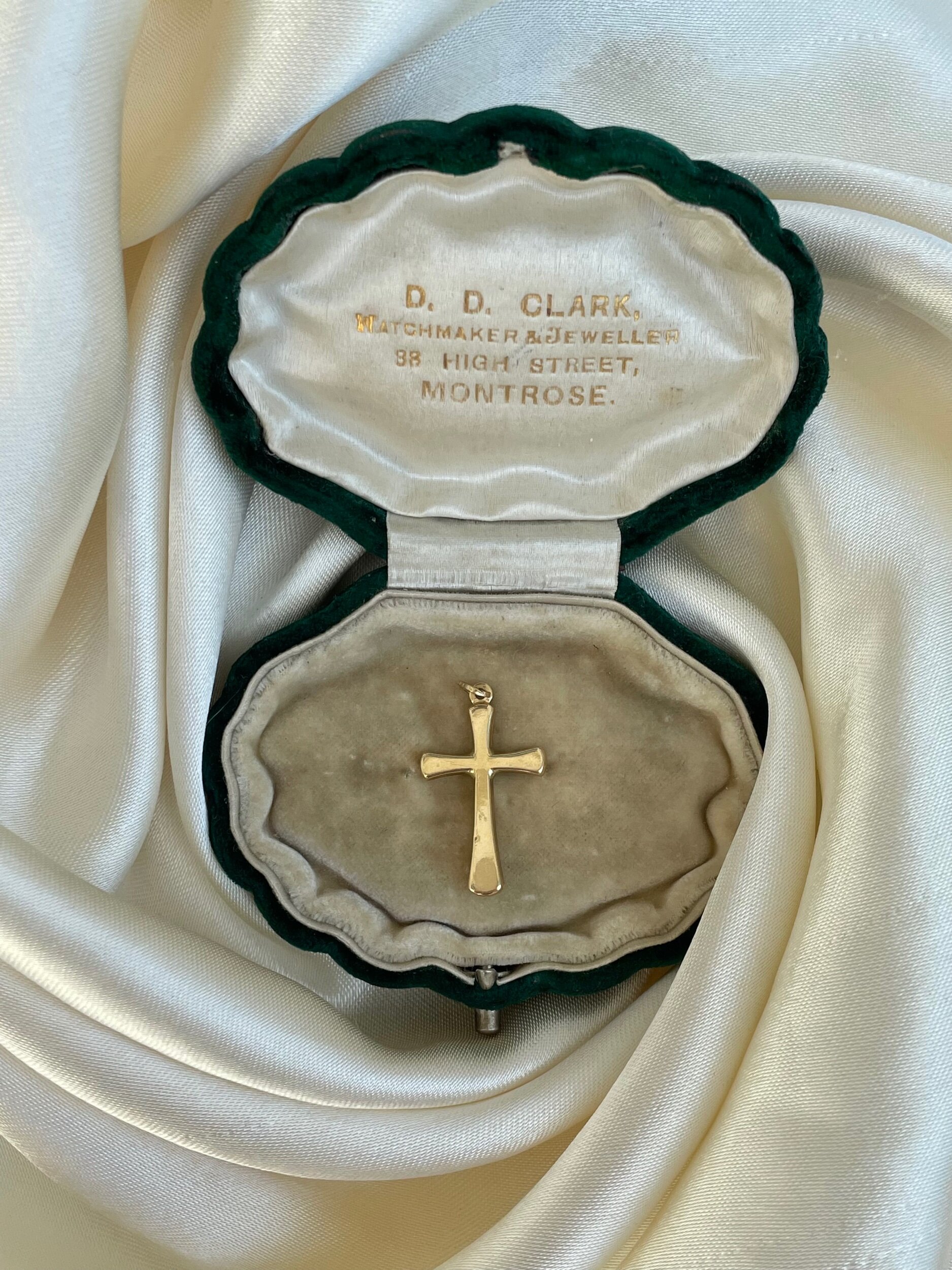 E7B0282B-E7DA-4B4A-9399-DF790A89356C