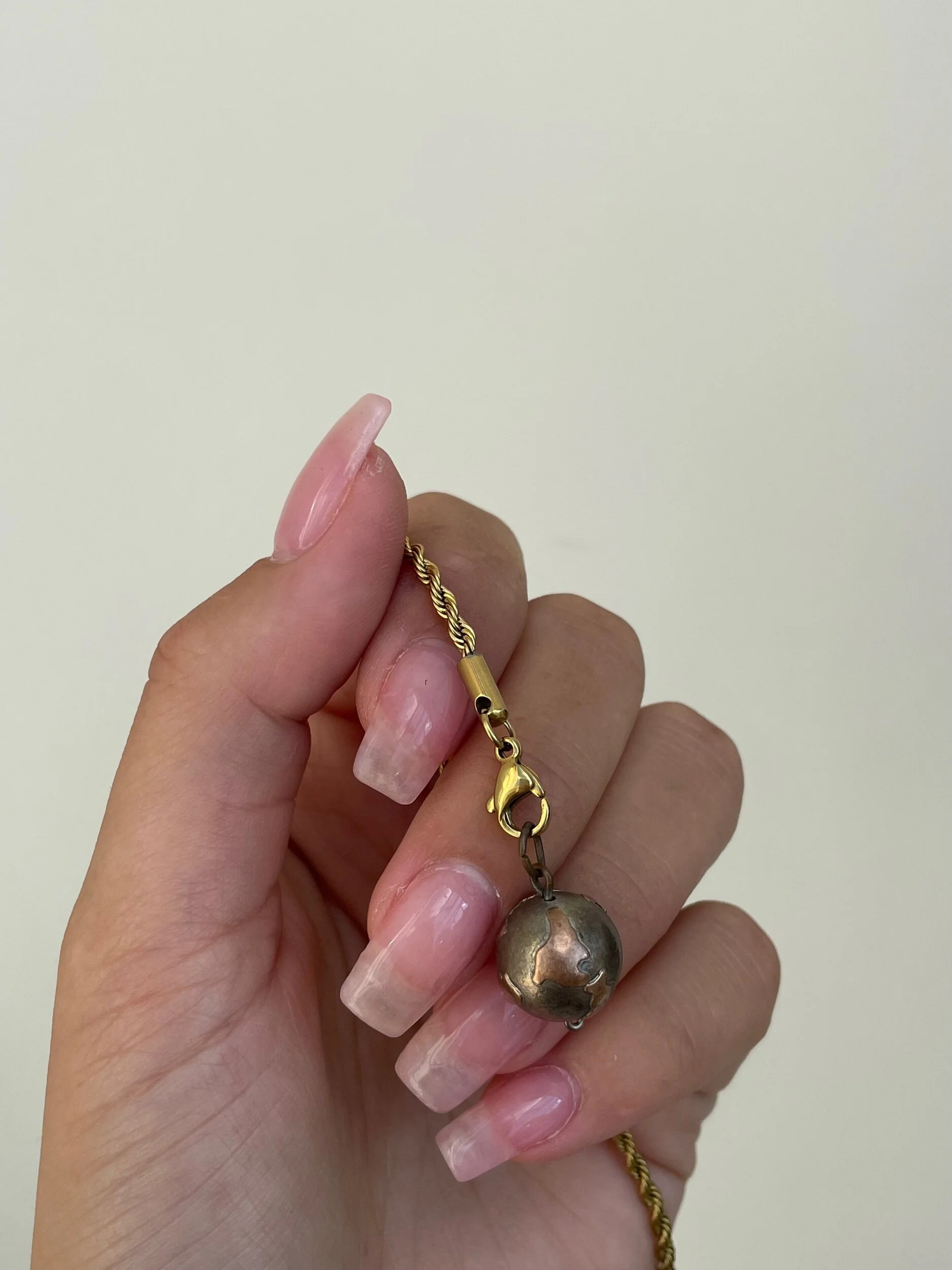 F209FC75-AAC6-467A-84DB-4E30E7D16B9E