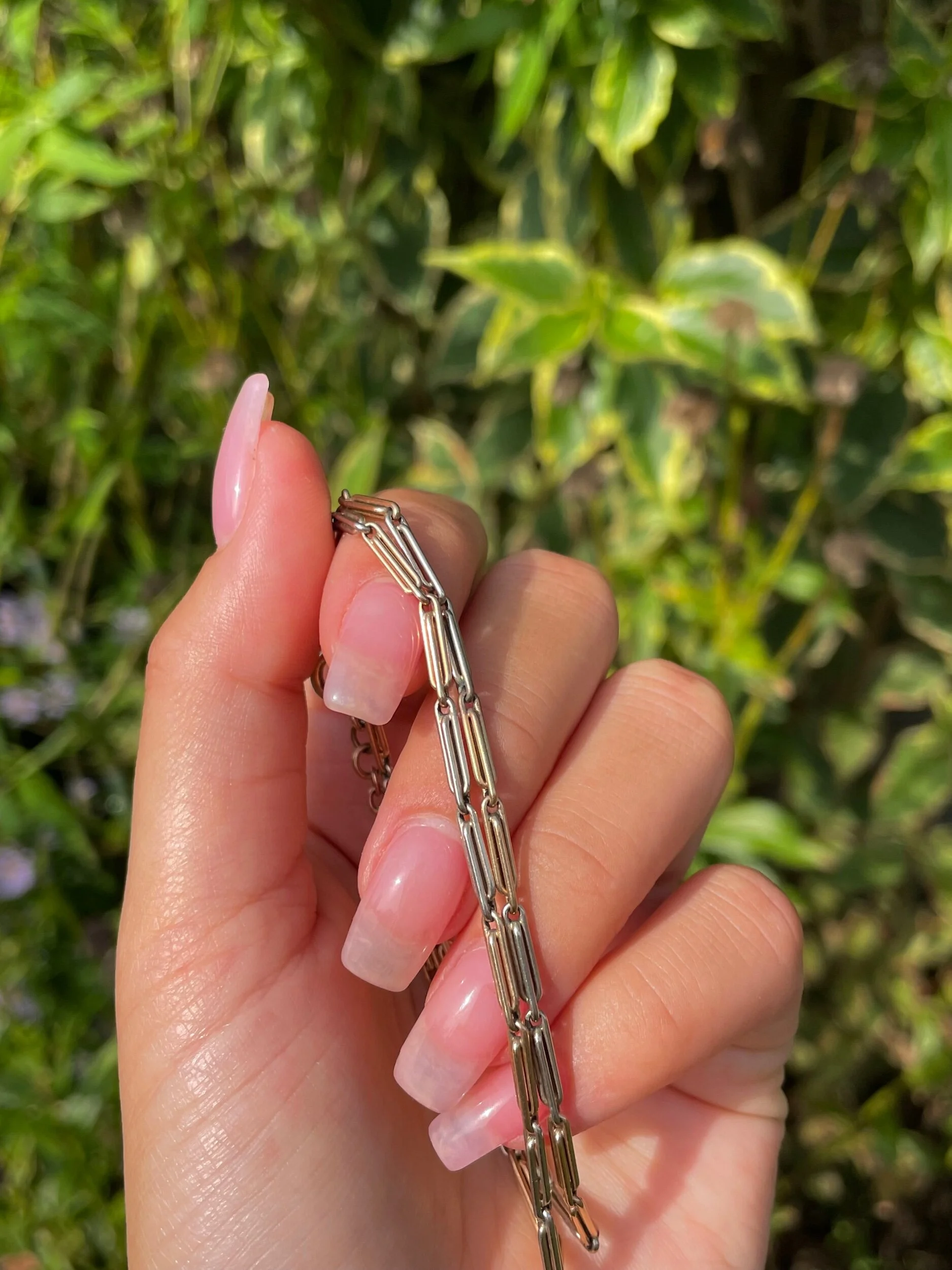 60B83A04-5C19-4D31-902B-3FD84E2FB13A