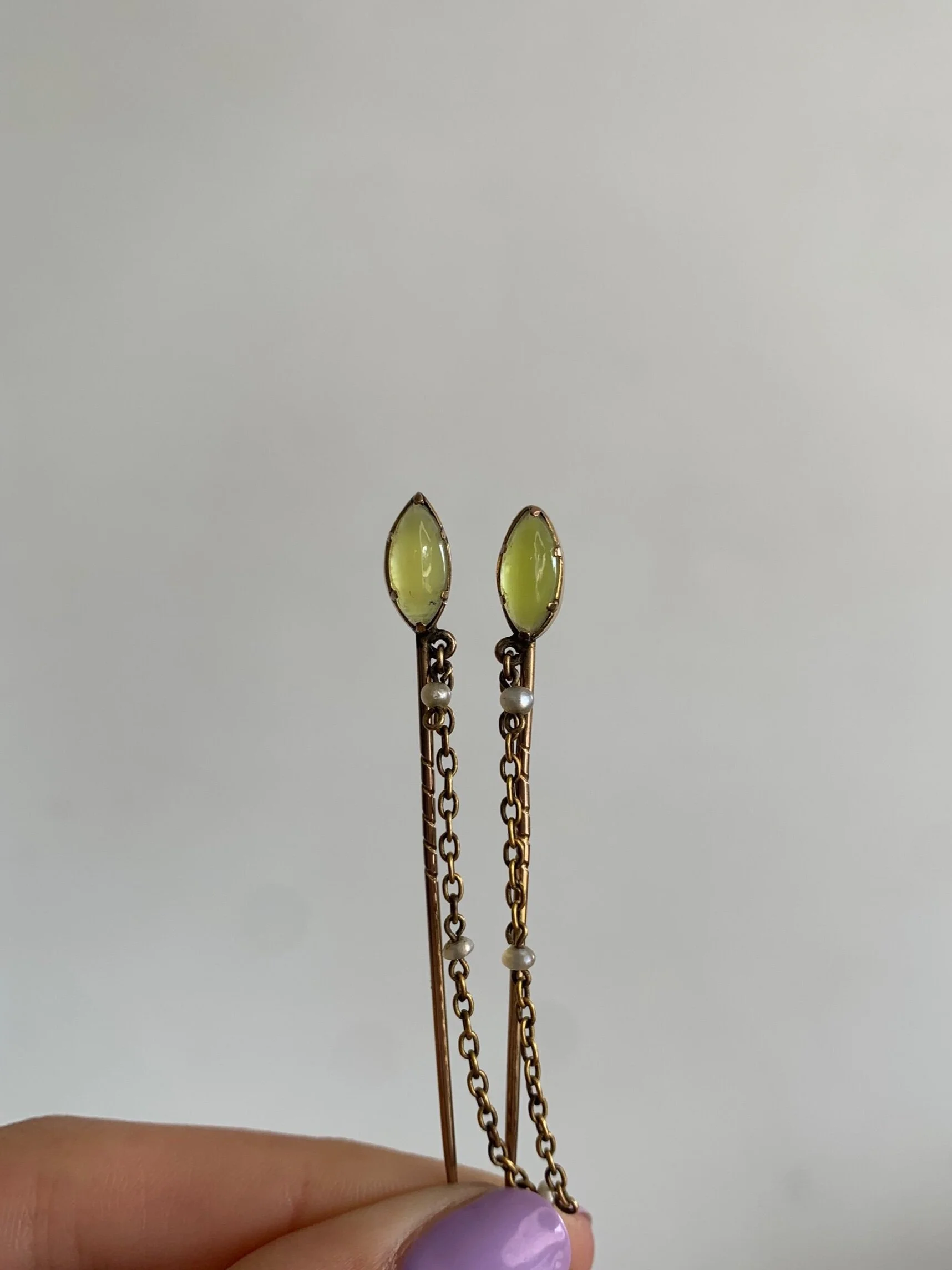 7B3389B6-29E2-42E0-8411-1809B8048C3C