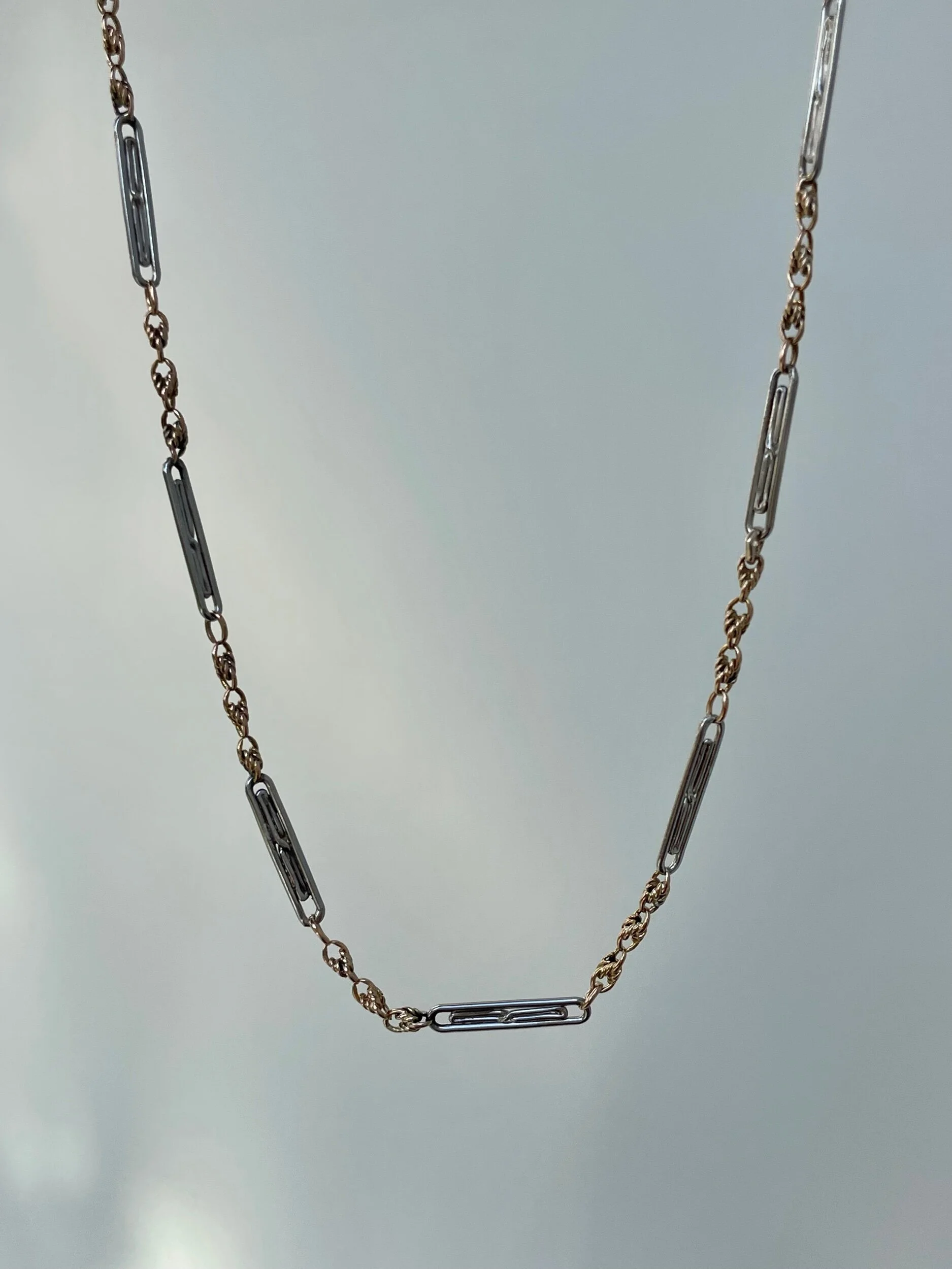 D4FAFFBE-1A90-4571-BA66-E88B4DA38295