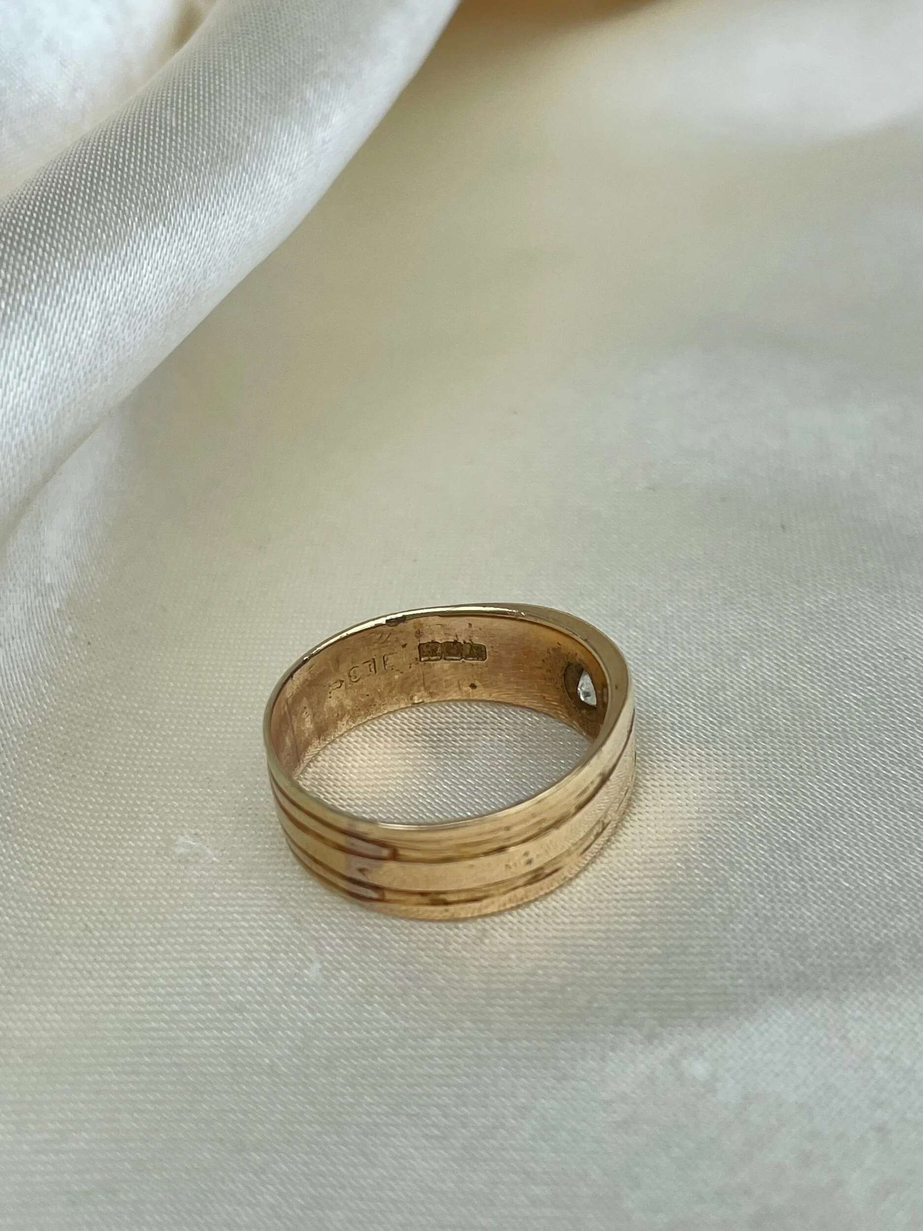 A33DB4DC-2999-4911-B832-0F3D27857911