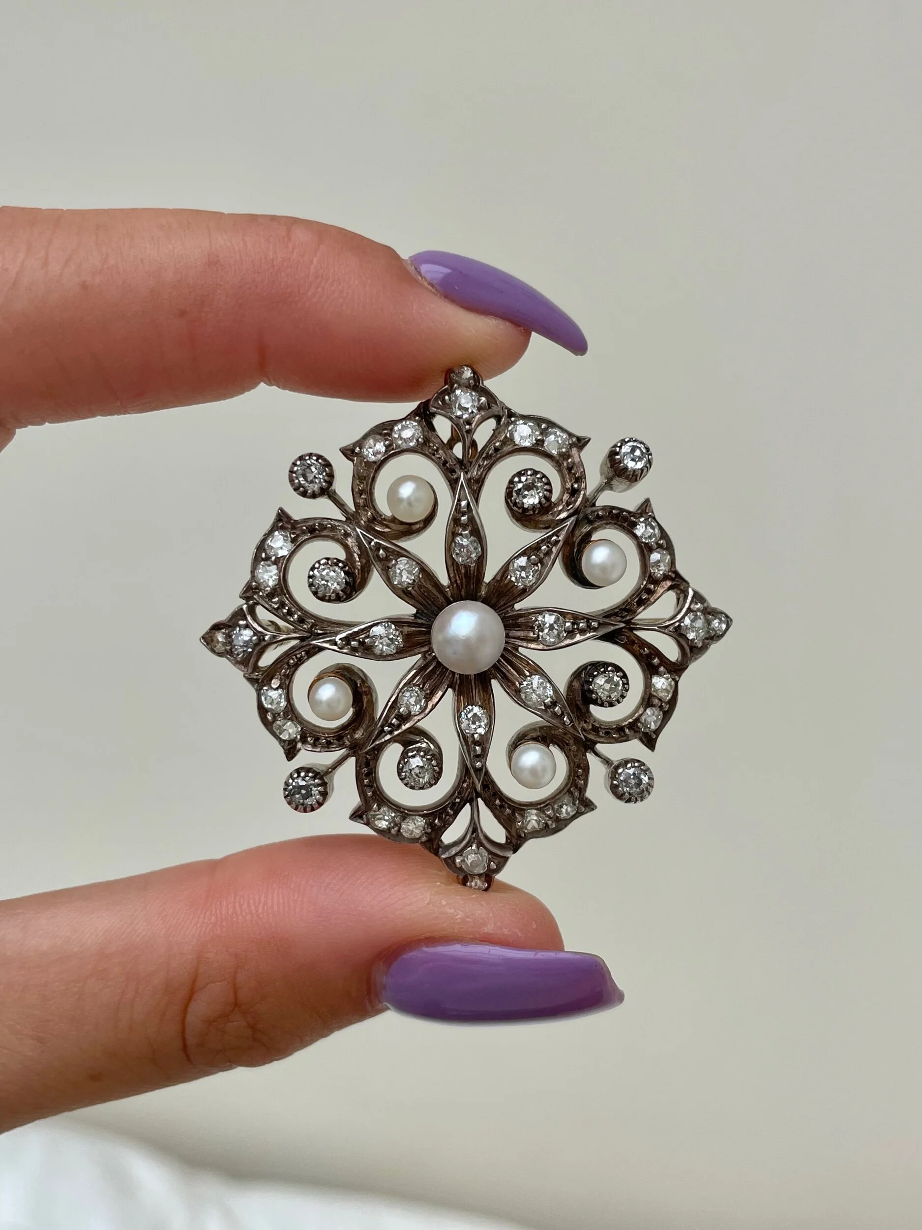 FC121348-B0C1-4875-8FE6-D071806DA7FB