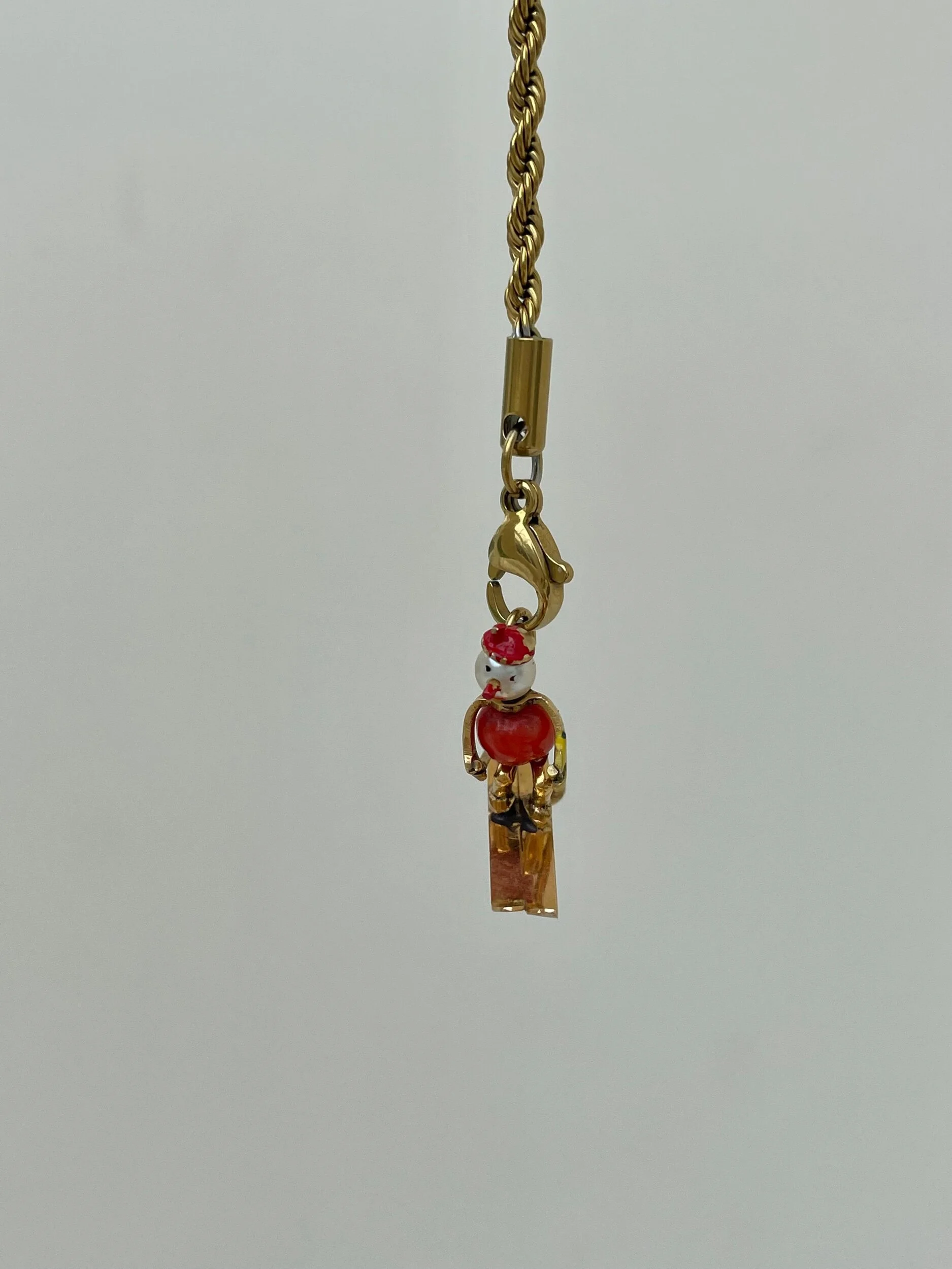 6F276B39-C25D-4573-B1BF-0574D2D32CA3