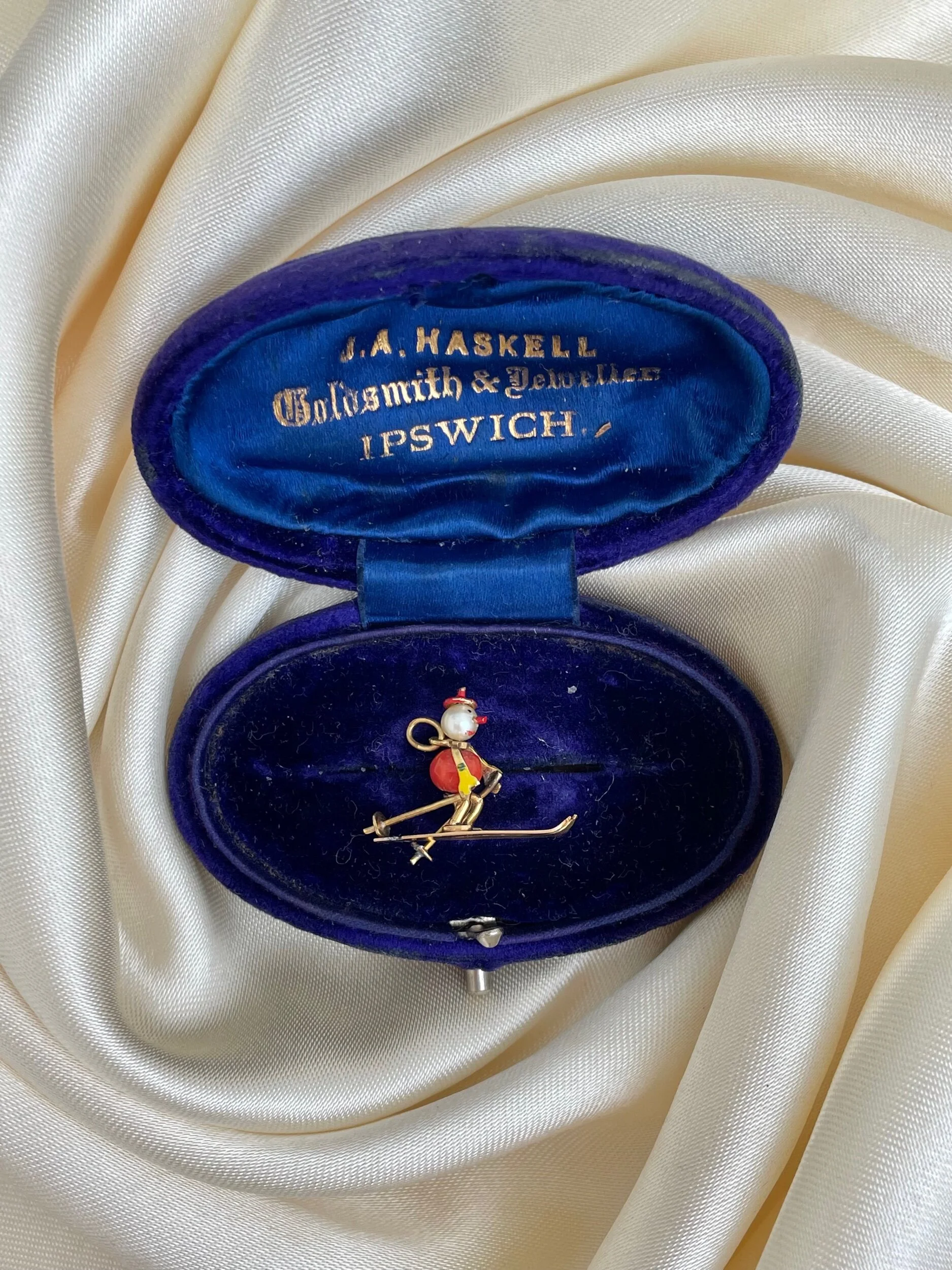 51712BEB-A2B8-48FD-B7C6-CC5D6A52EAC3