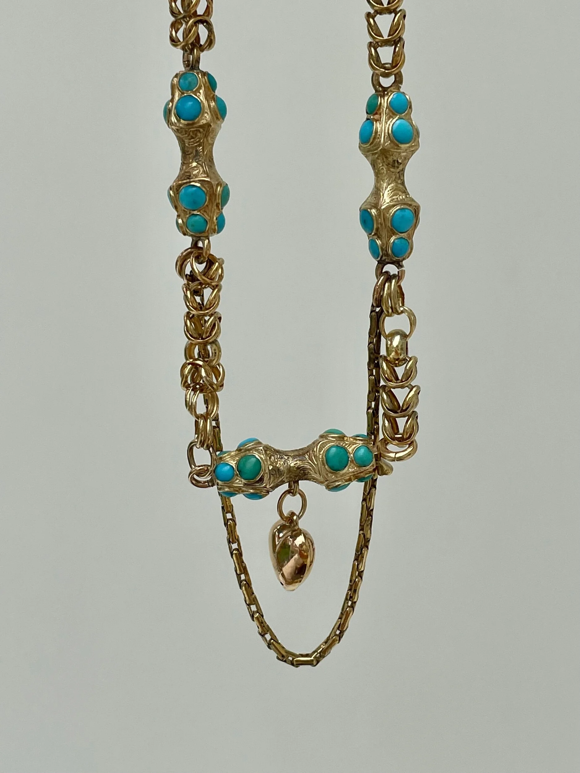 99B9679B-30A5-47A7-BD37-24EE06432DBE