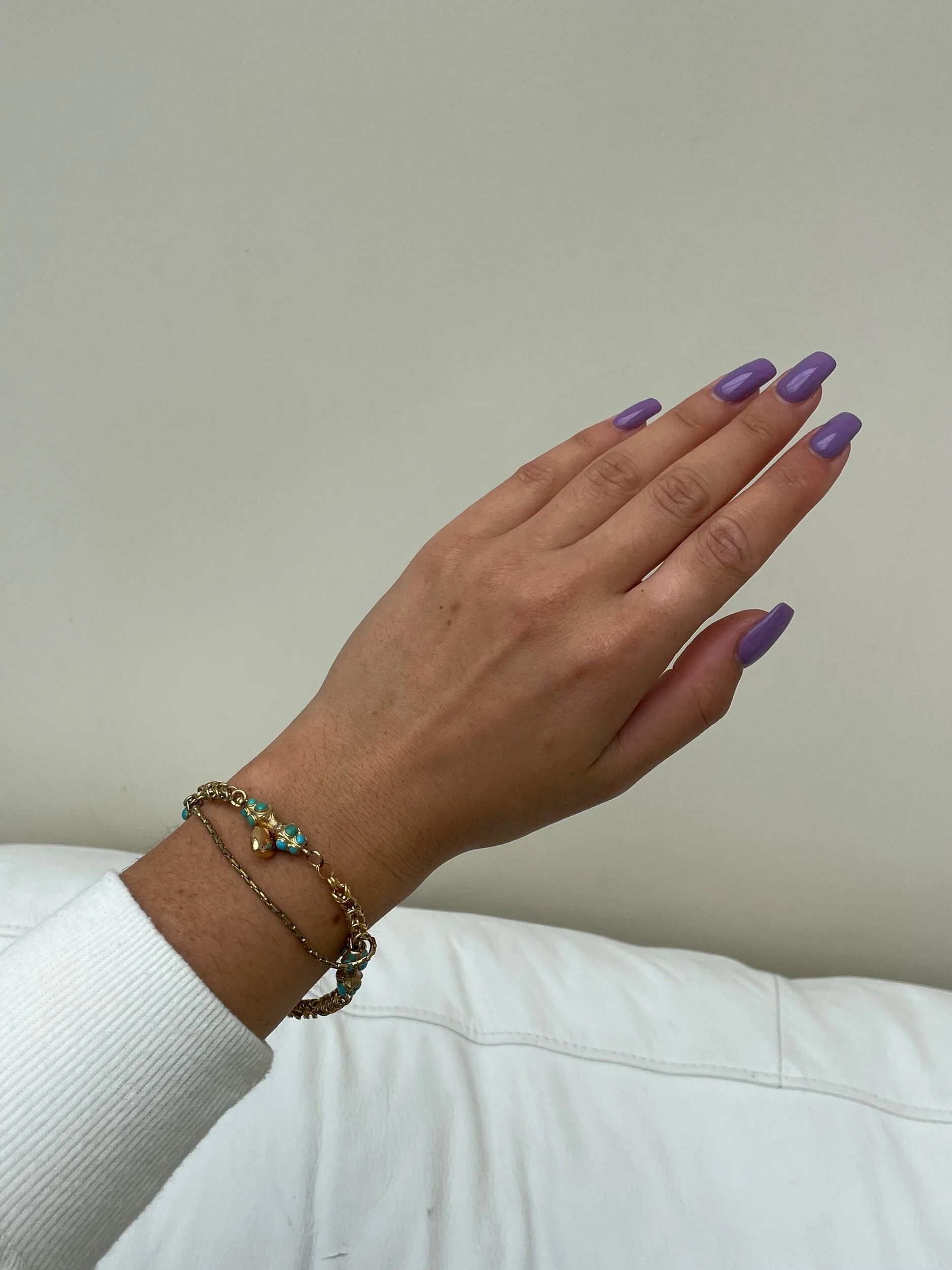 F8E2E794-81D8-492E-A384-8877BBB66324