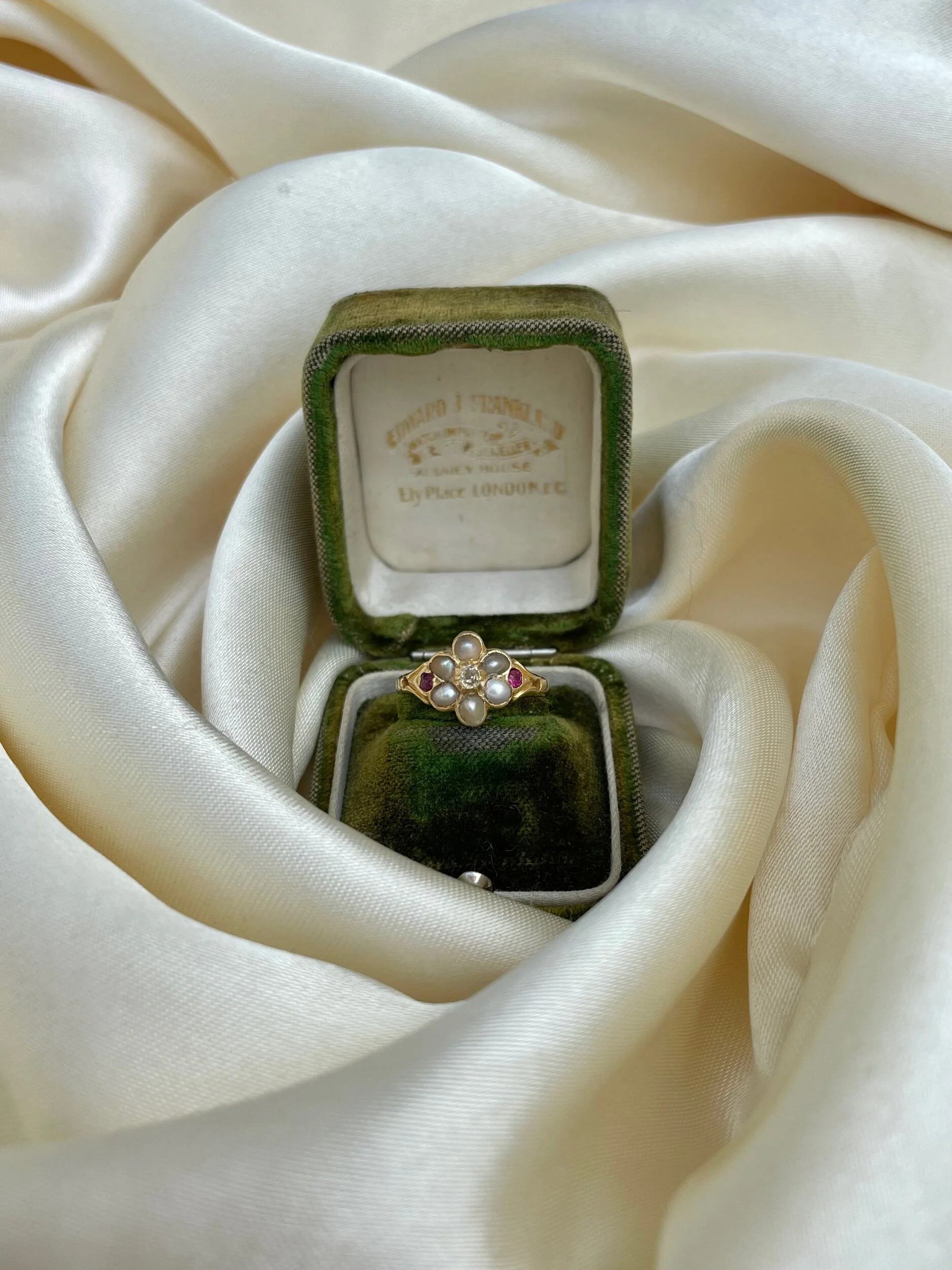 1CD8B753-1C55-4FAF-A909-6FA5686FC448