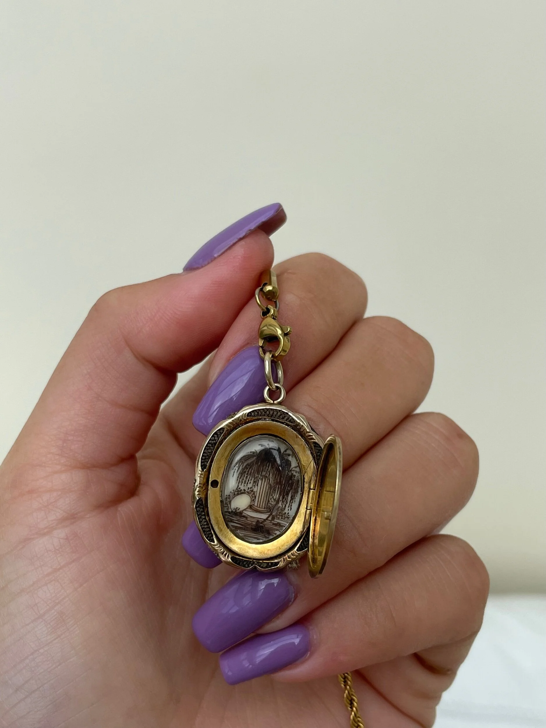 956F95C4-A22A-42EF-8F30-EC0E19E17D71