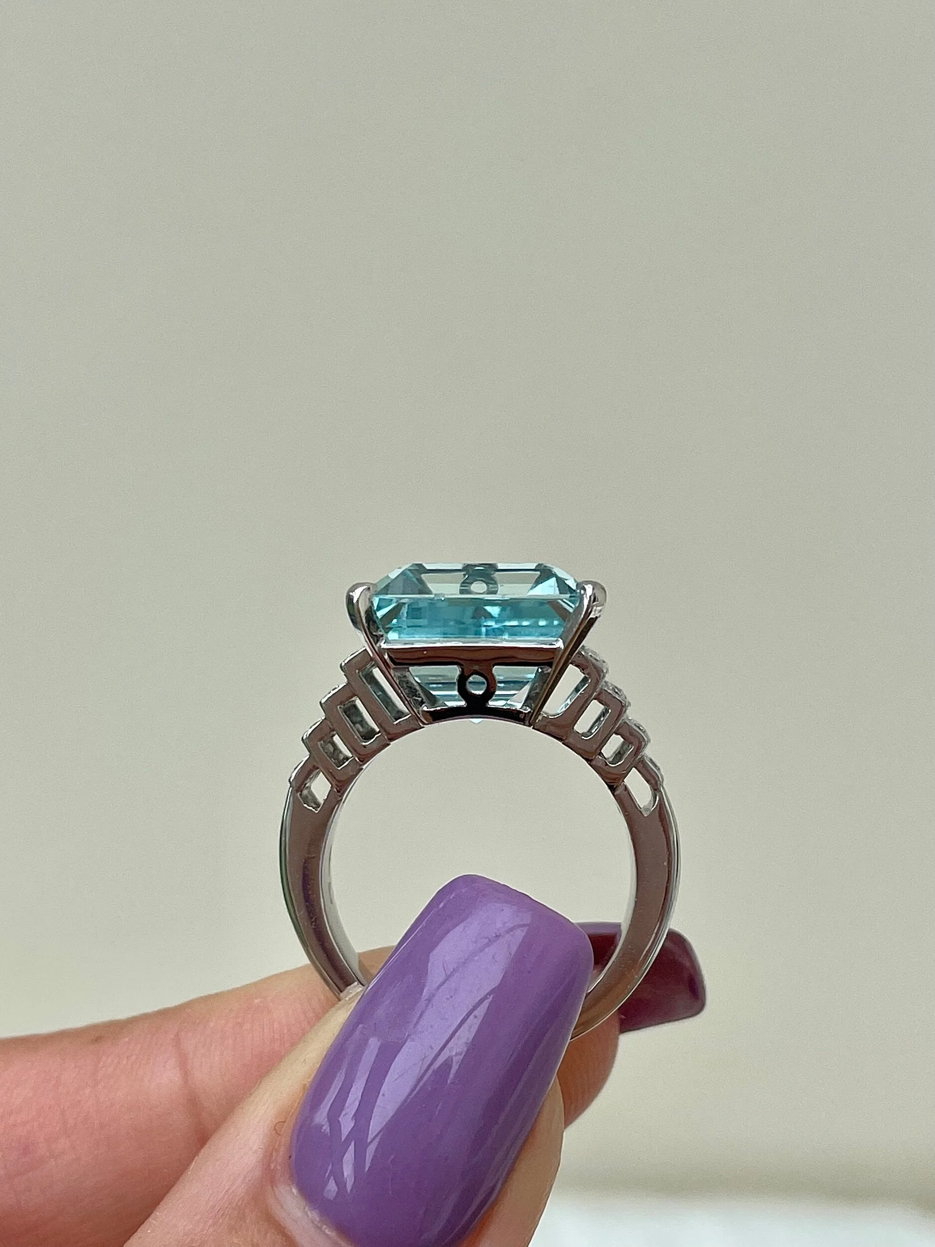 D2E5881D-BE81-4A69-B398-0481997B81E1